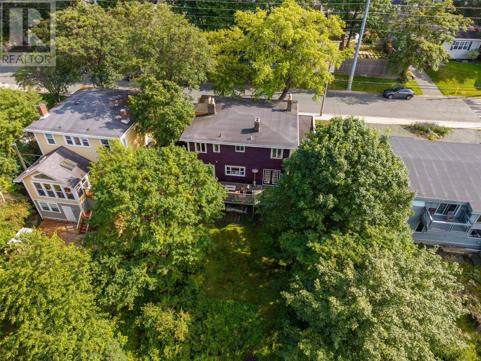 42 Empire Avenue, photo 36 of 47