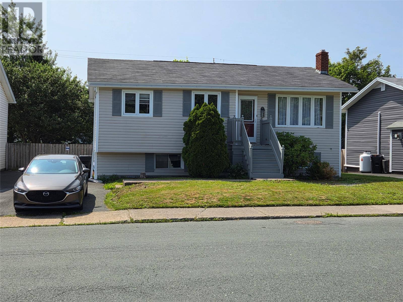 21 Dunlea Street, photo 1 of 19