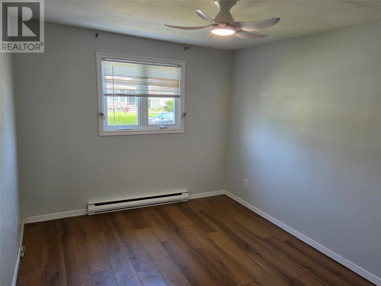 21 Dunlea Street, photo 10 of 19