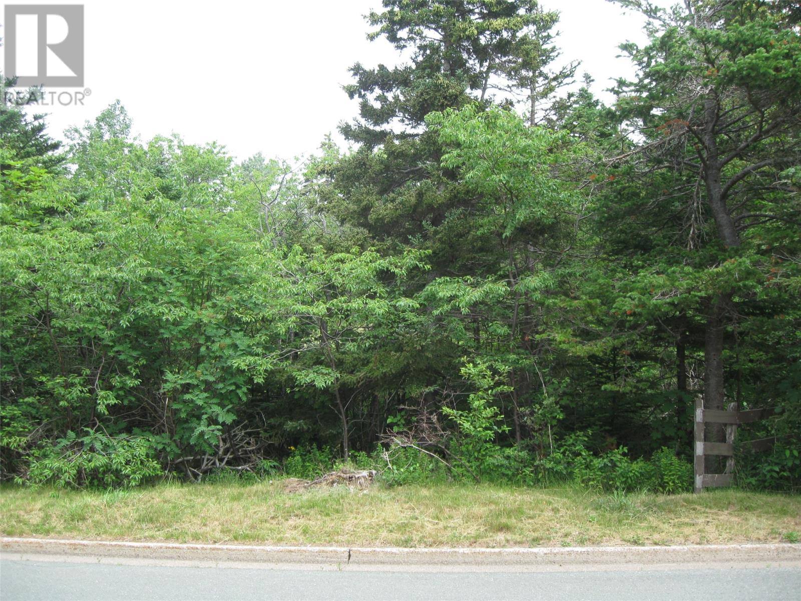 53 B Lawrence Pond Road E, photo 2 of 4