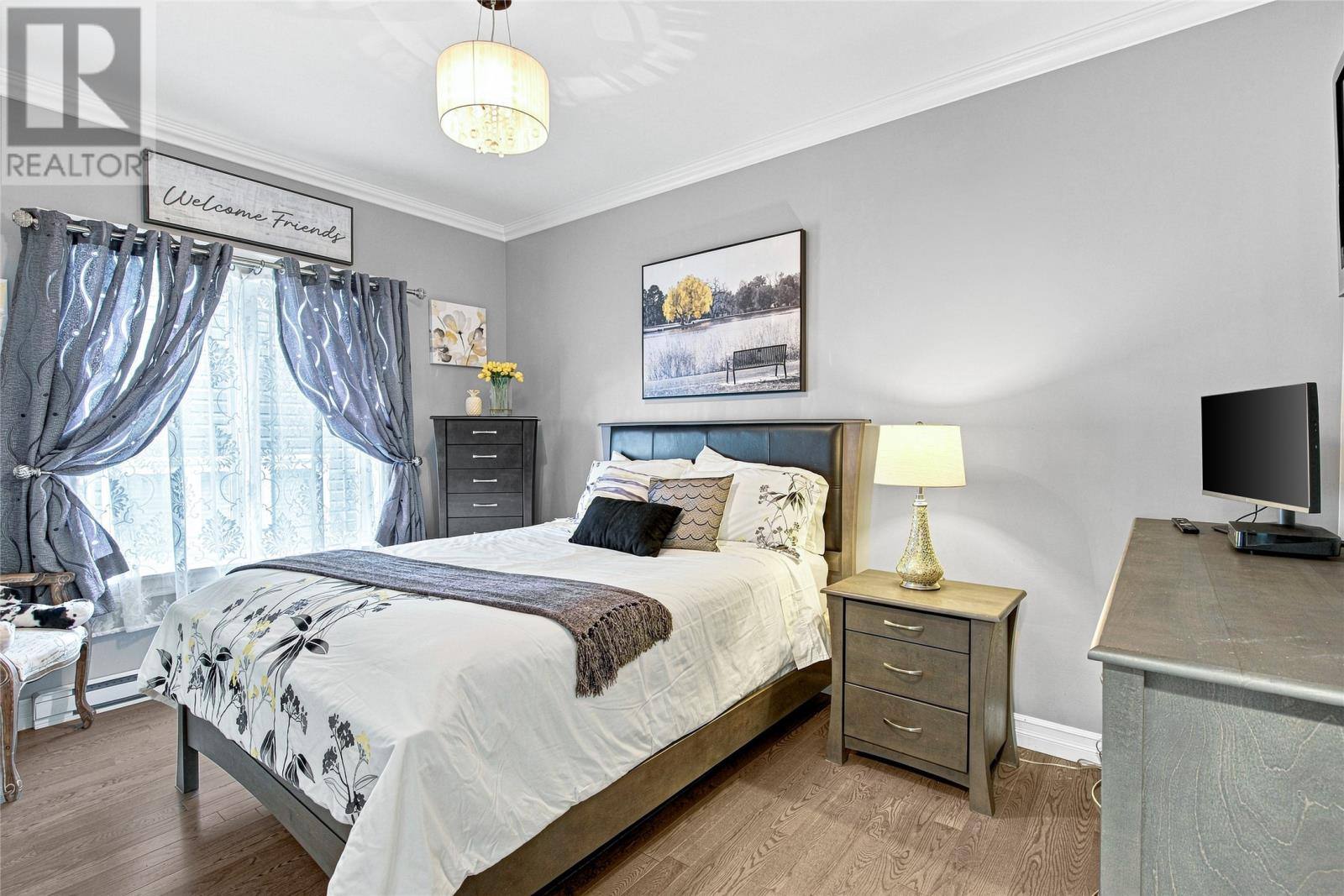 8 Aldergrove Place, photo 19 of 41