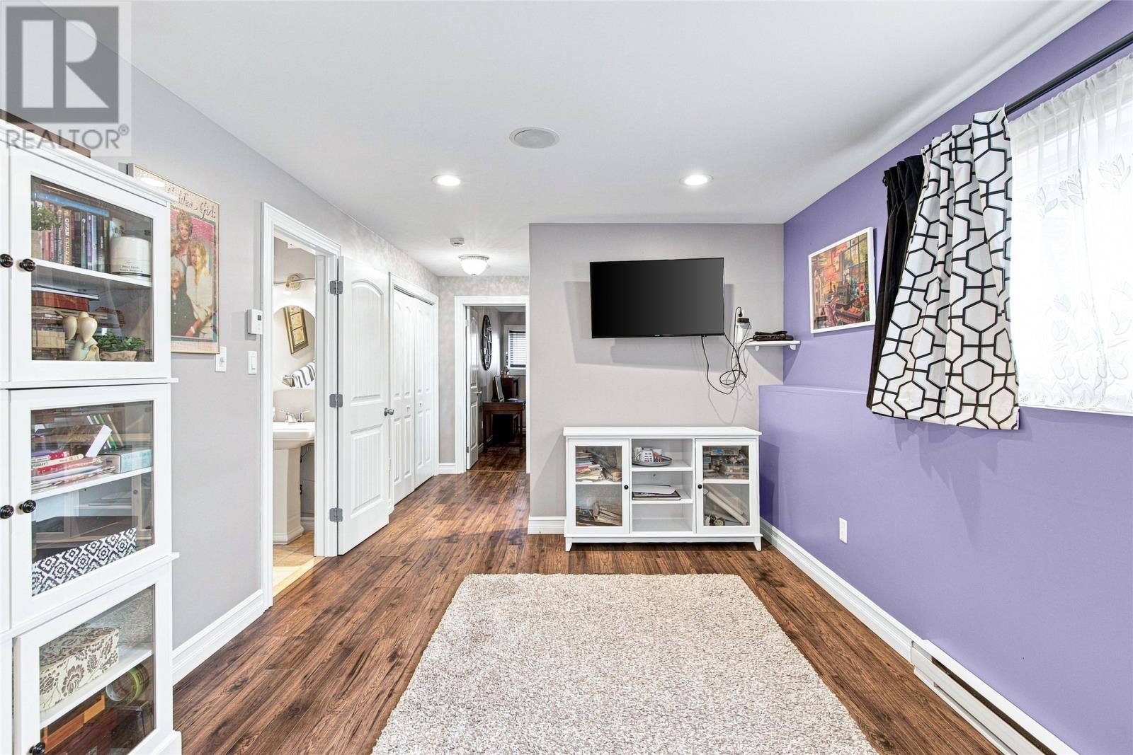 8 Aldergrove Place, photo 24 of 41
