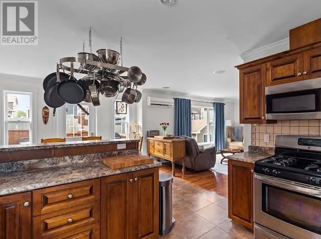 131 Mallow Drive, photo 2 of 35