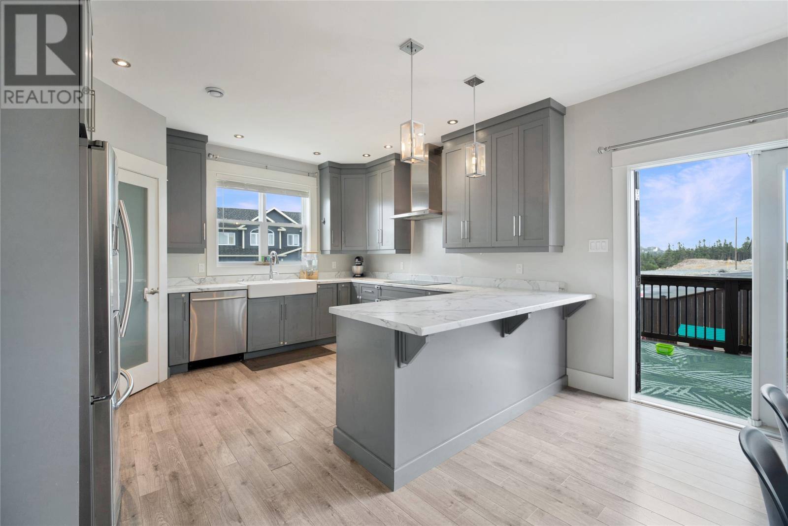 1 Alma Avenue, photo 6 of 38