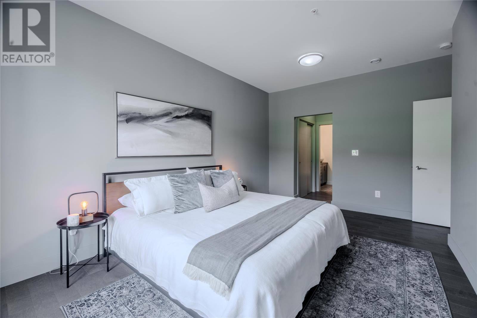 835 Blackmarsh Road Unit#205, photo 10 of 18
