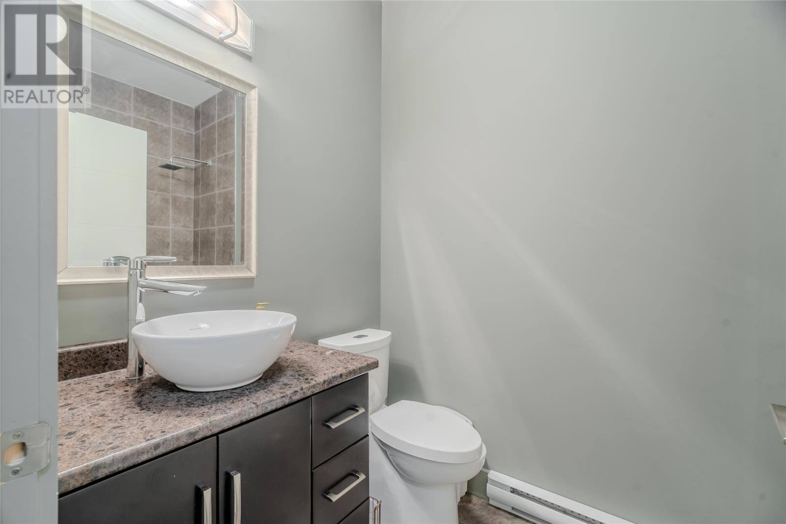 835 Blackmarsh Road Unit#205, photo 14 of 18