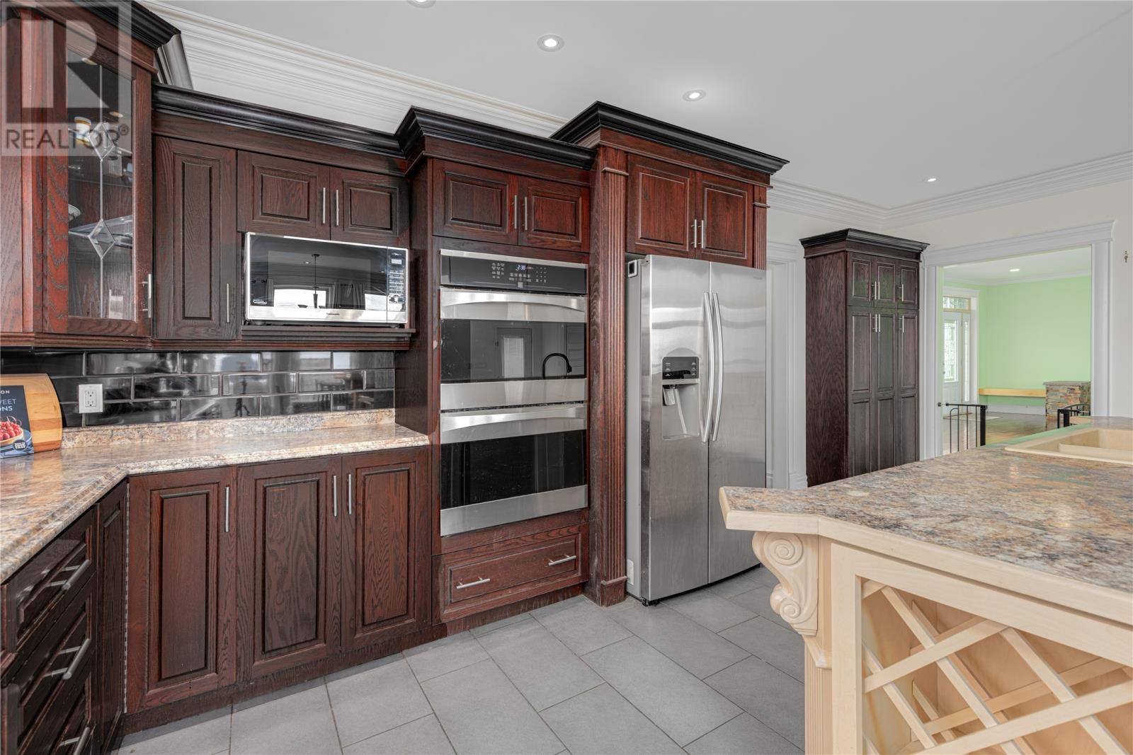 43 Kirkston Avenue, photo 10 of 48