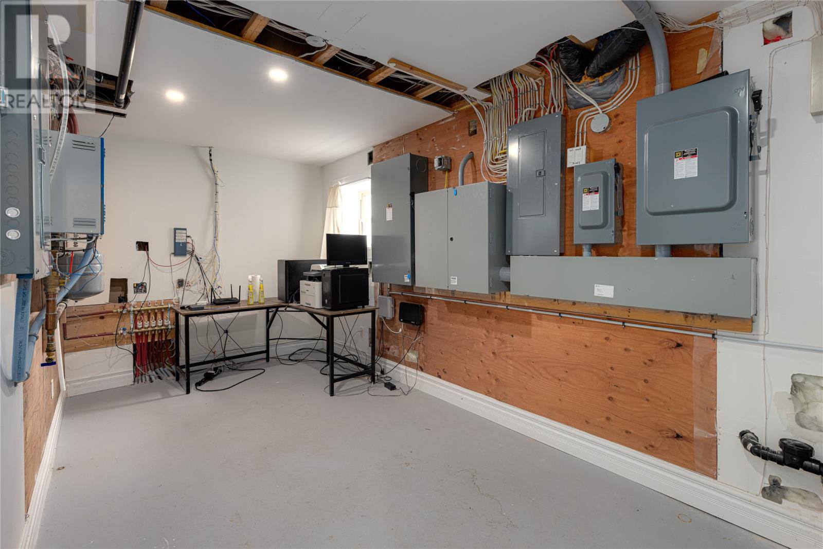 43 Kirkston Avenue, photo 35 of 48