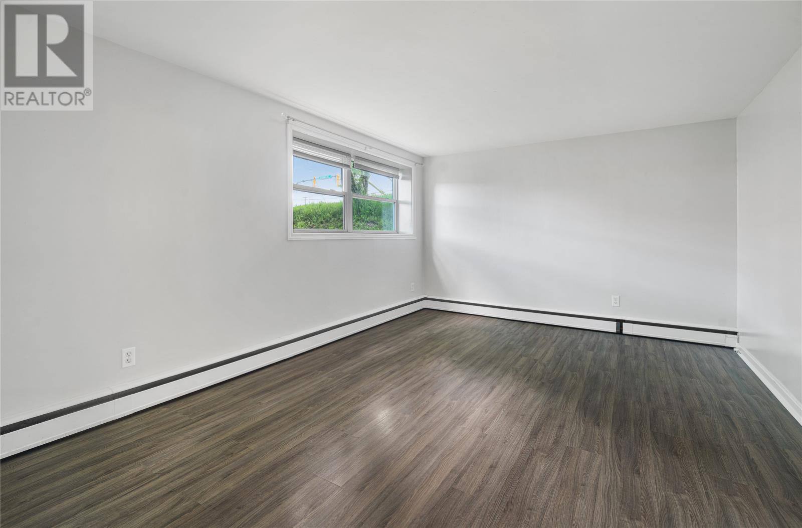 42 Thorburn Road, photo 22 of 35