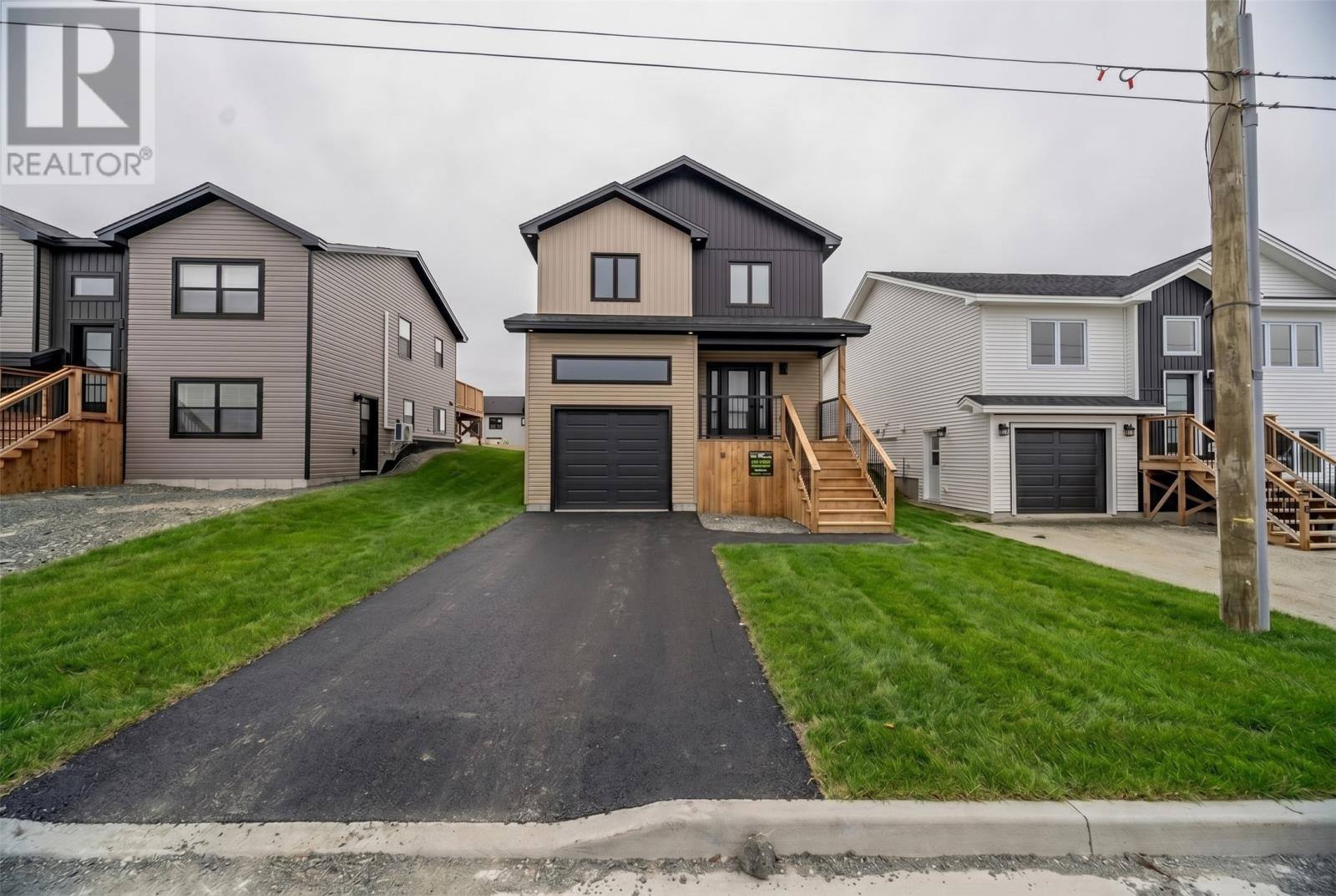 92 Trenton Drive, photo 1 of 38