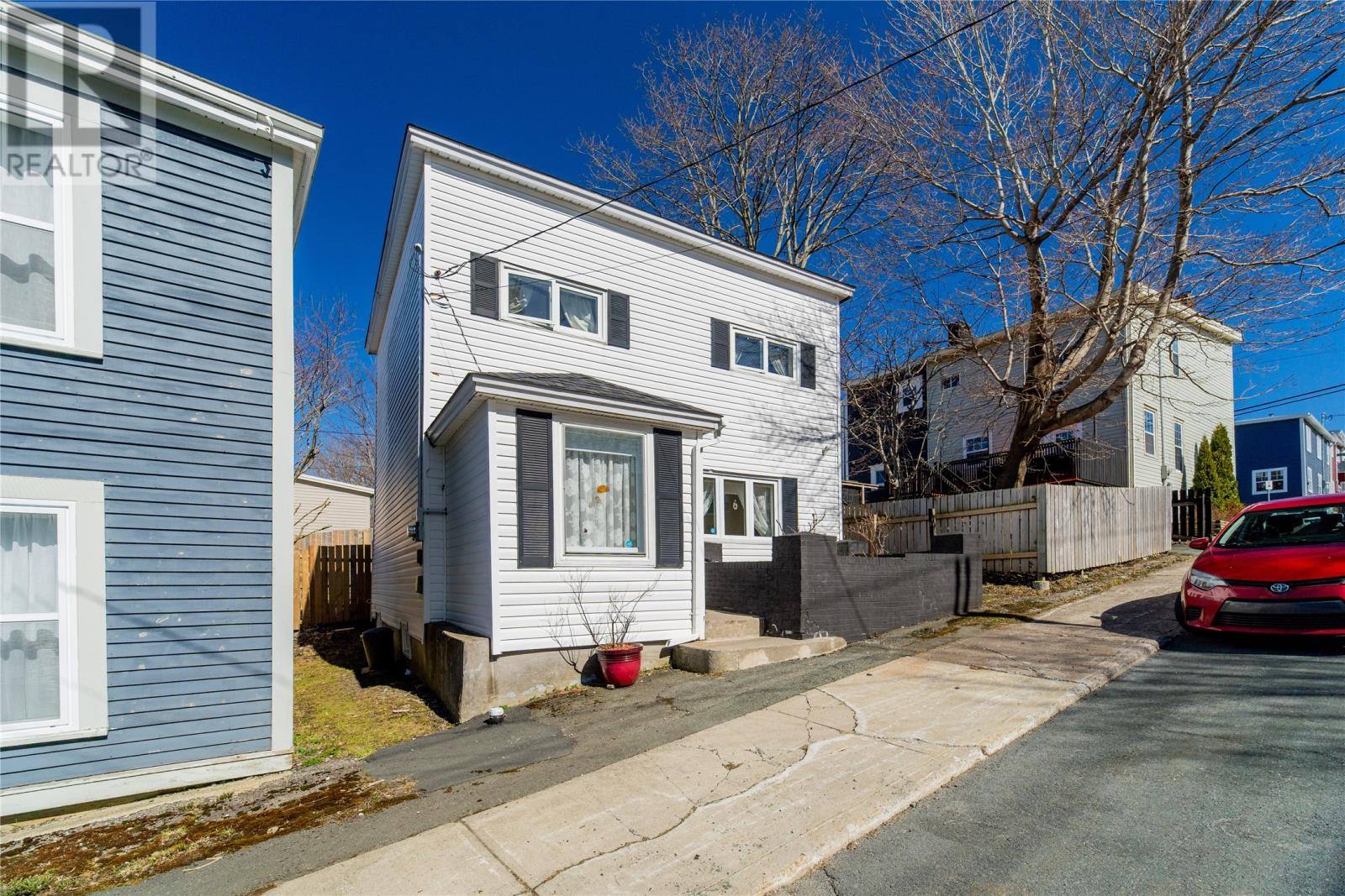 54 Belvedere Street, photo 2 of 19