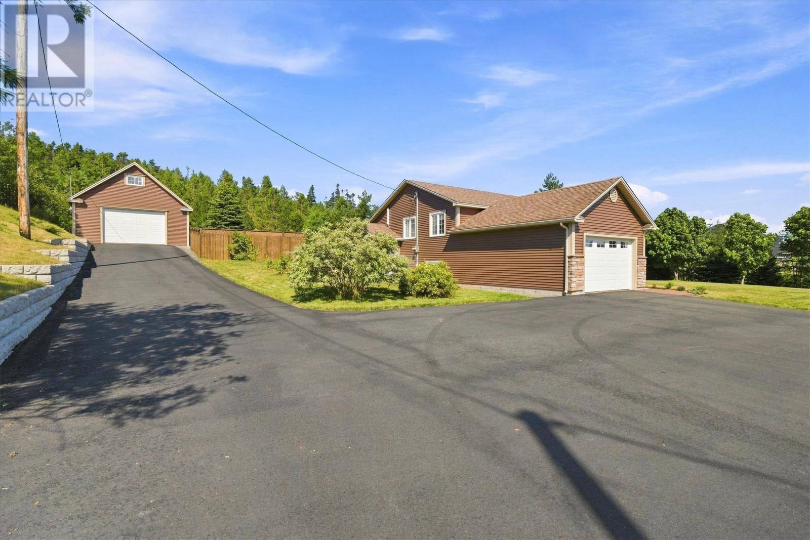 216 Topsail Pond Road, photo 4 of 40