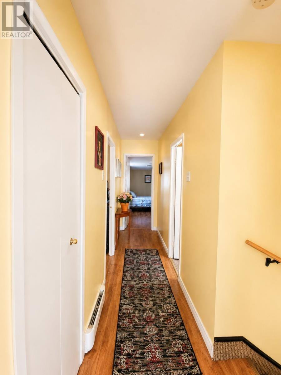 7 Cavell Avenue, photo 27 of 37