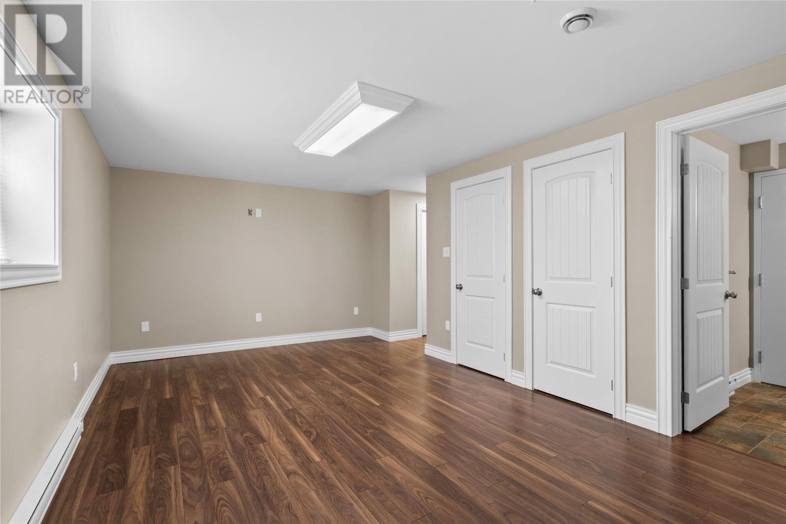31 Erica Avenue, photo 18 of 43