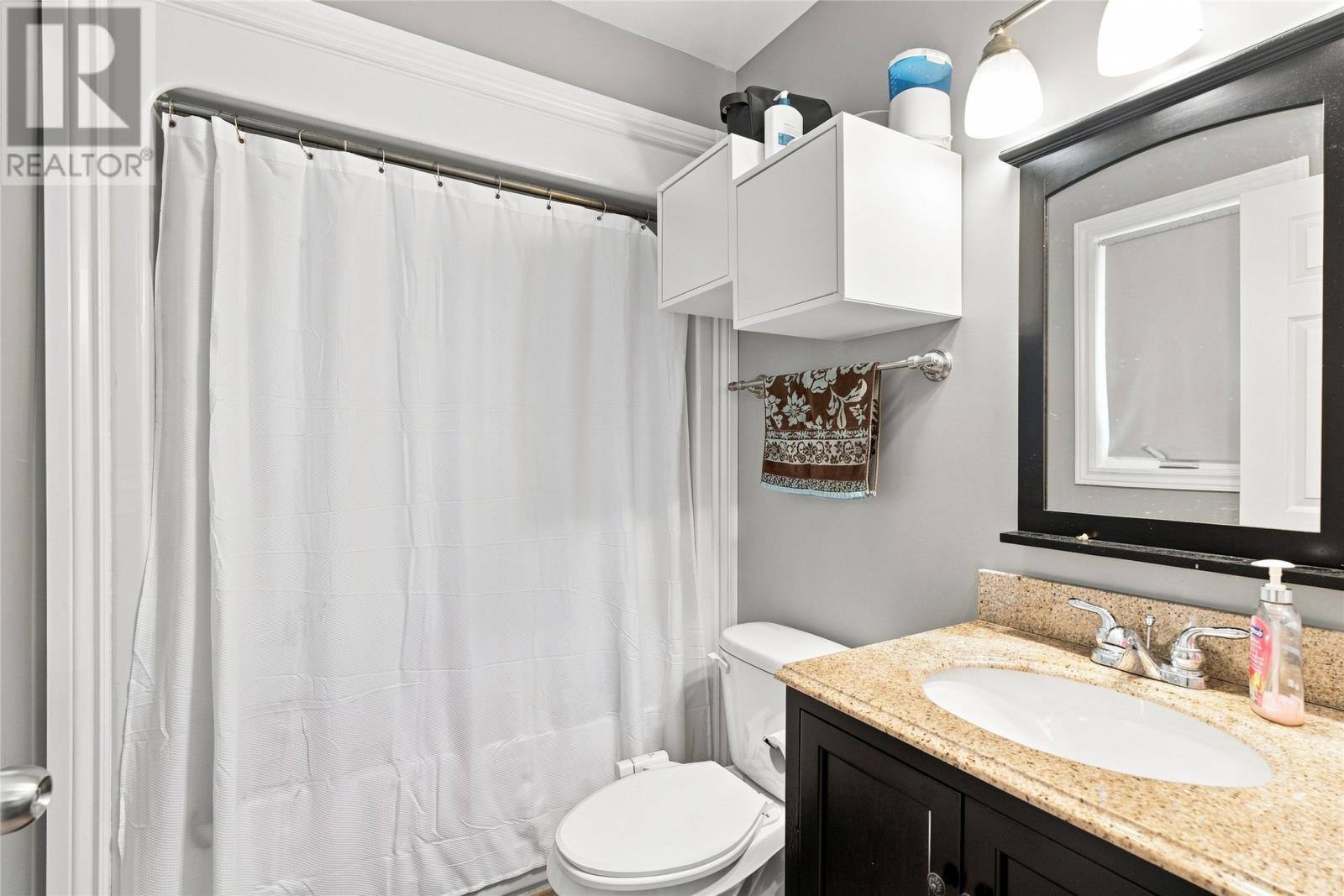 15 Camelot Crescent, photo 18 of 36