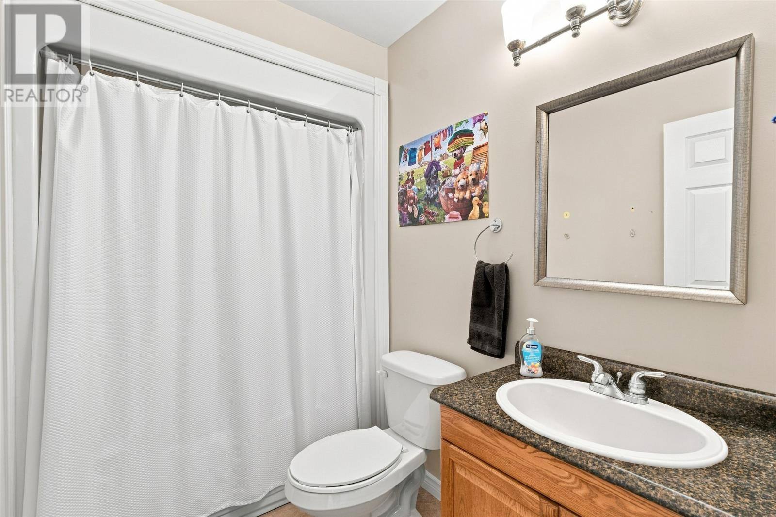 15 Camelot Crescent, photo 21 of 36