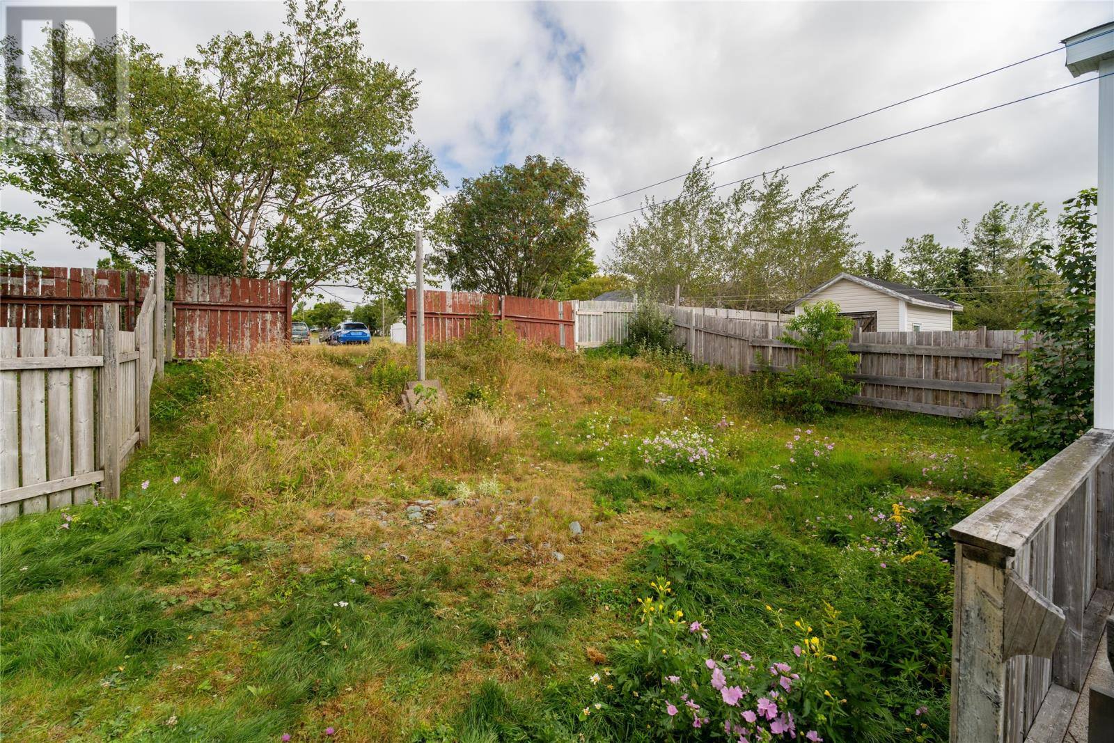 12 Ashgrove Drive, photo 14 of 17