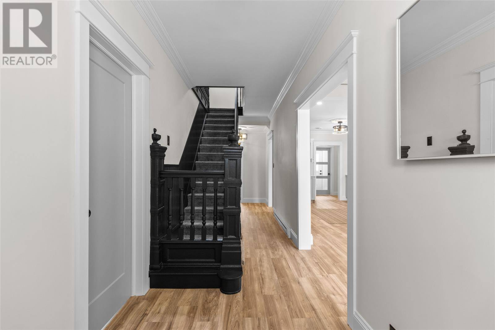 2 Blackmarsh Road, photo 4 of 46
