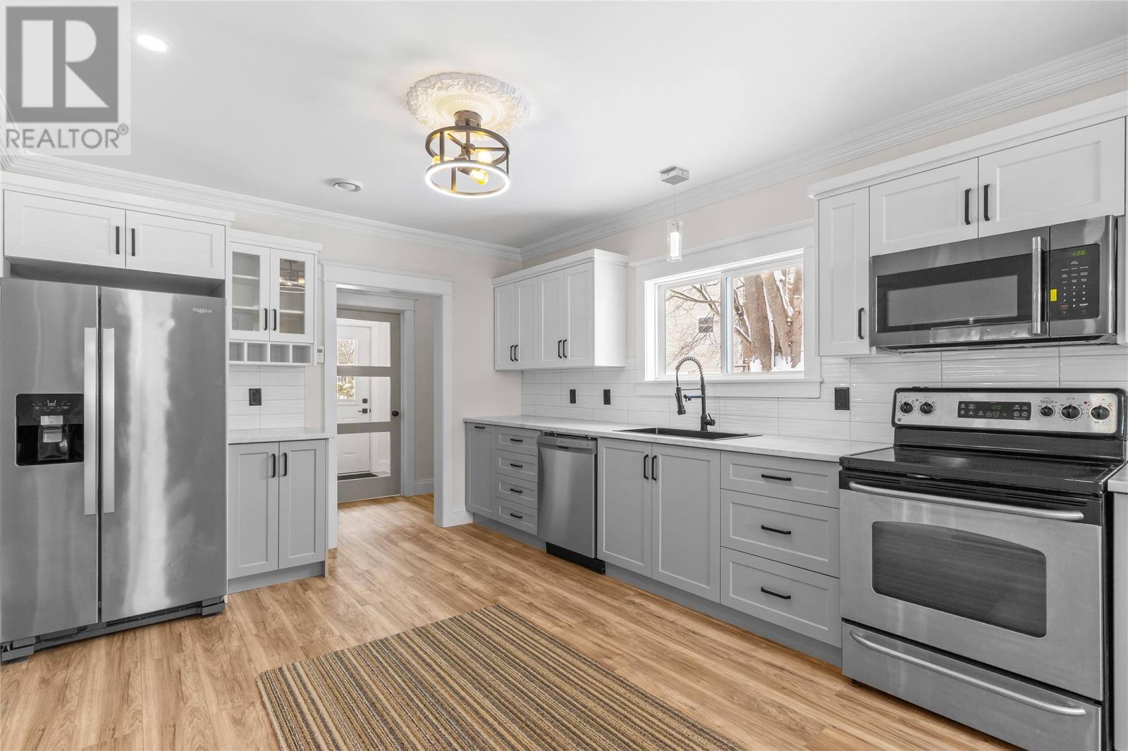 2 Blackmarsh Road, photo 9 of 46