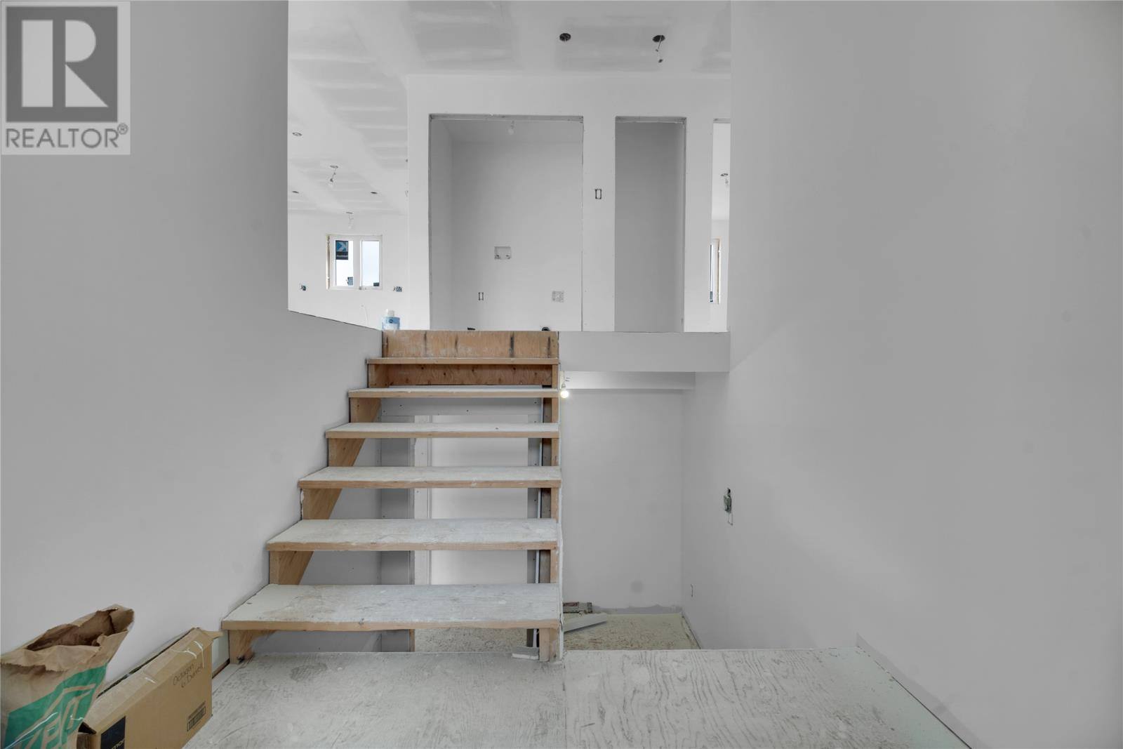 7 Prominence Place, photo 11 of 25