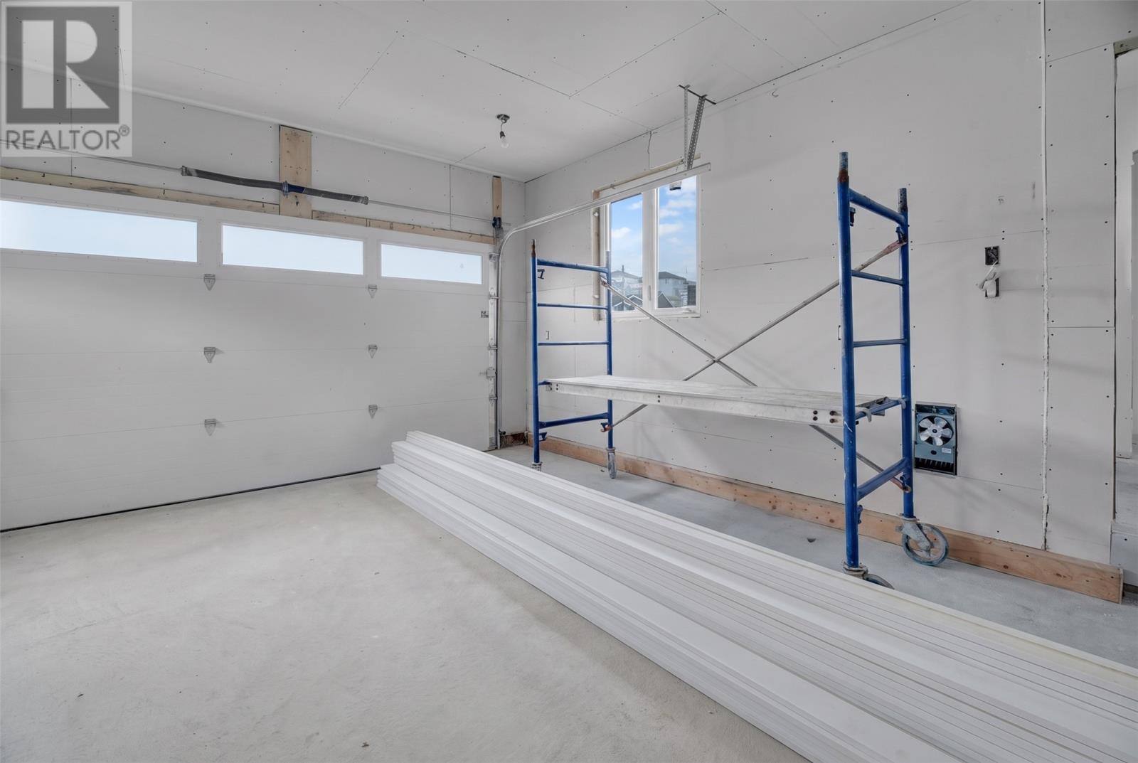 7 Prominence Place, photo 12 of 25
