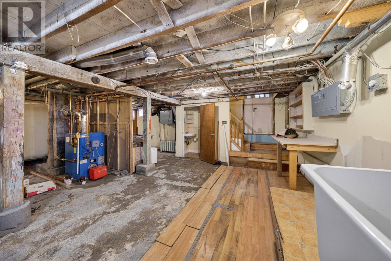 179 Empire Avenue, photo 18 of 20