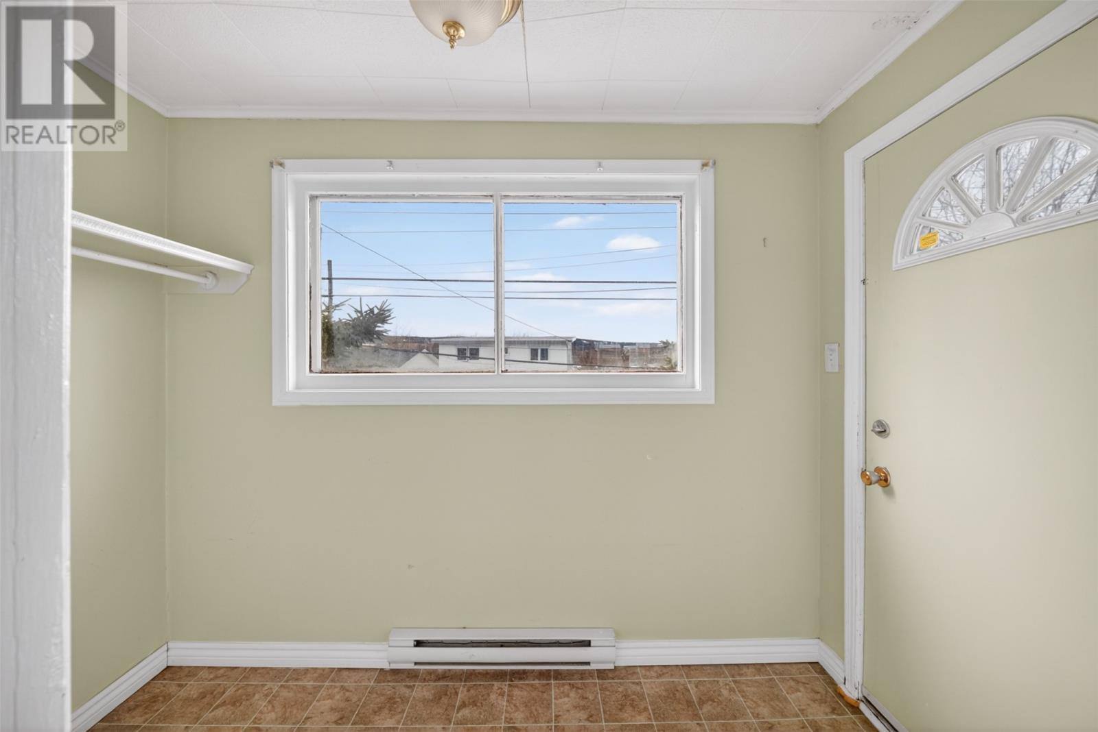 179 Empire Avenue, photo 14 of 20