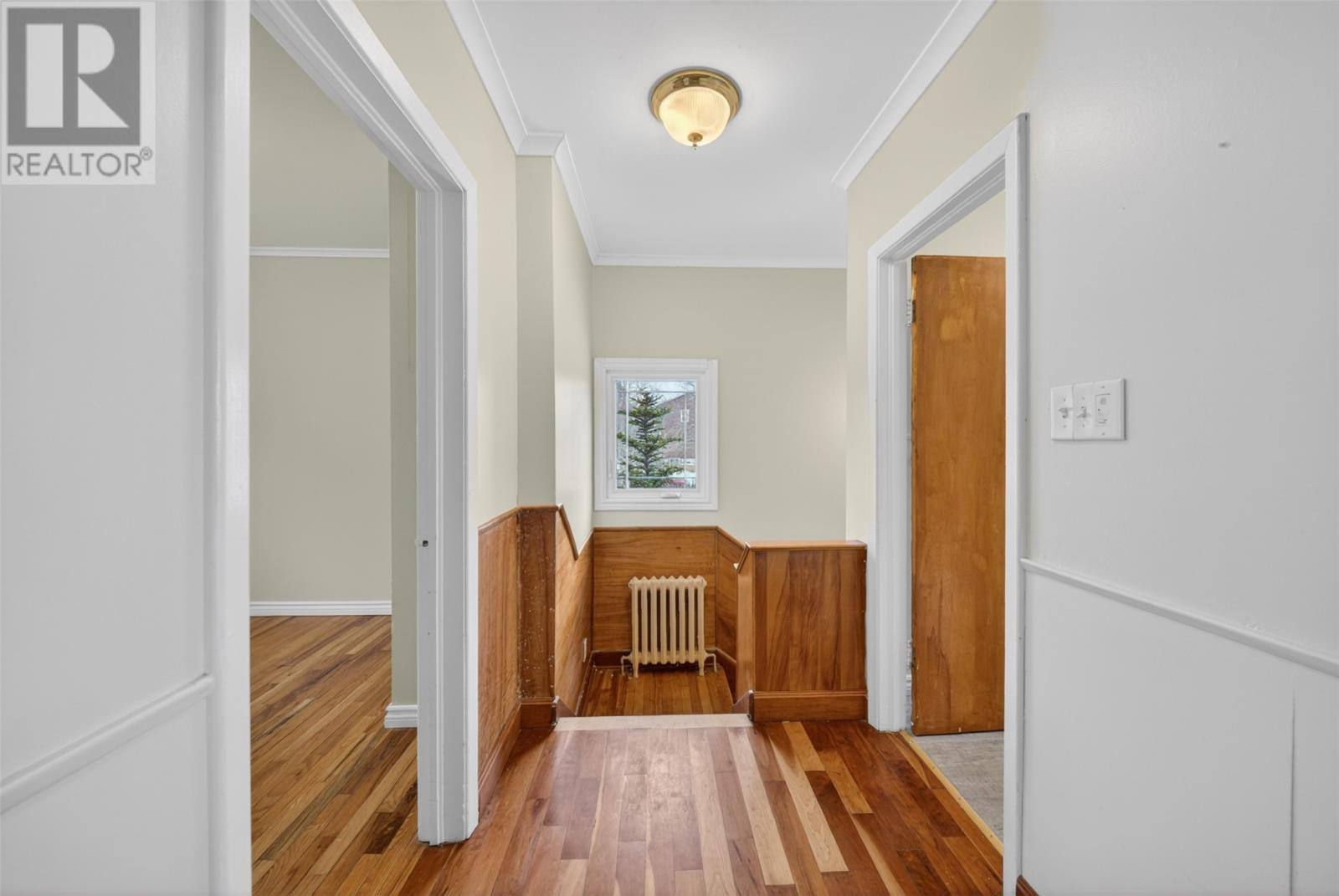 179 Empire Avenue, photo 12 of 20