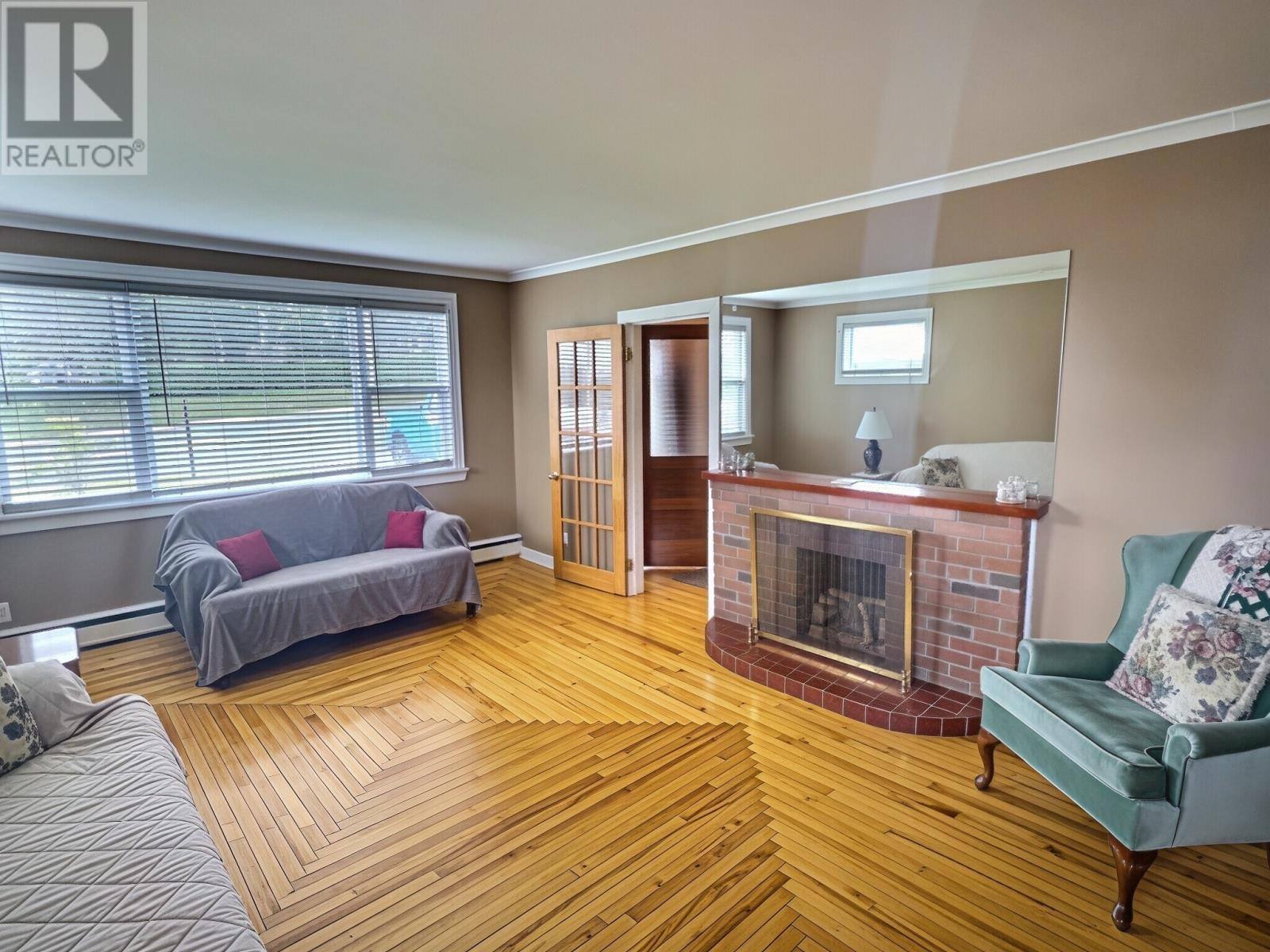 236 Portugal Cove Road, photo 5 of 20