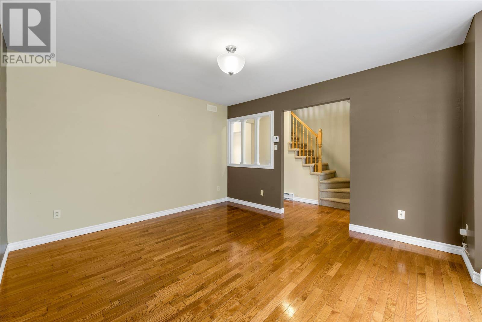 34 Stojko Place, photo 7 of 43