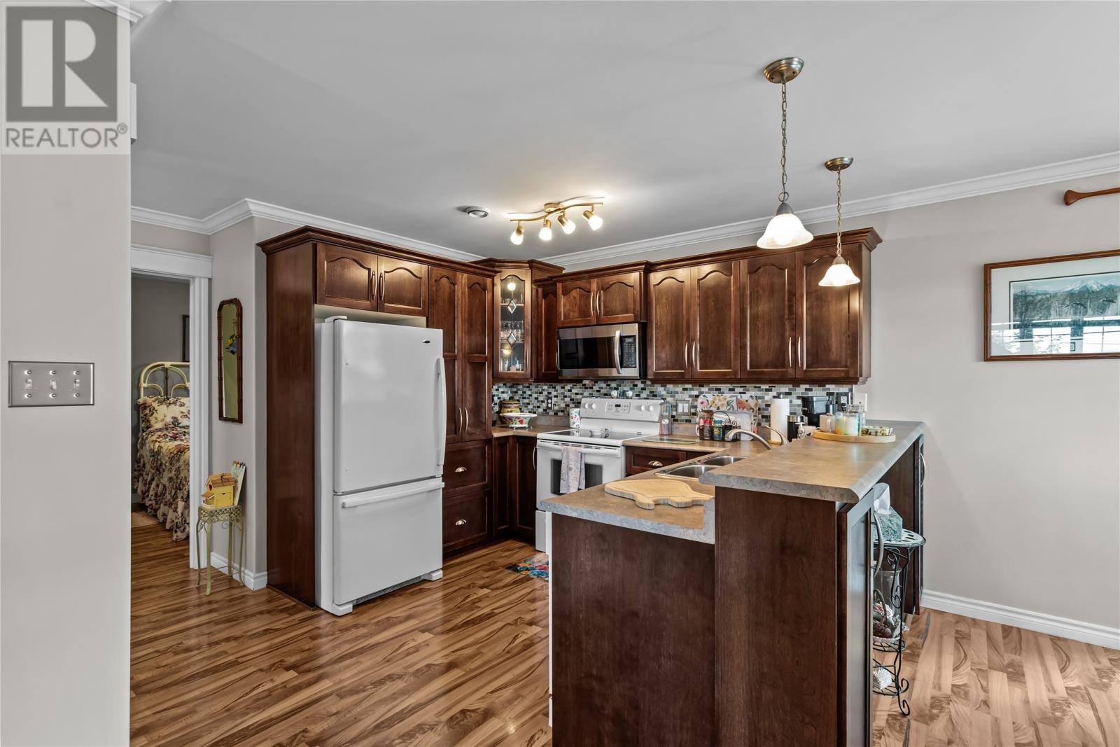 26 Octagon Heights, photo 8 of 33