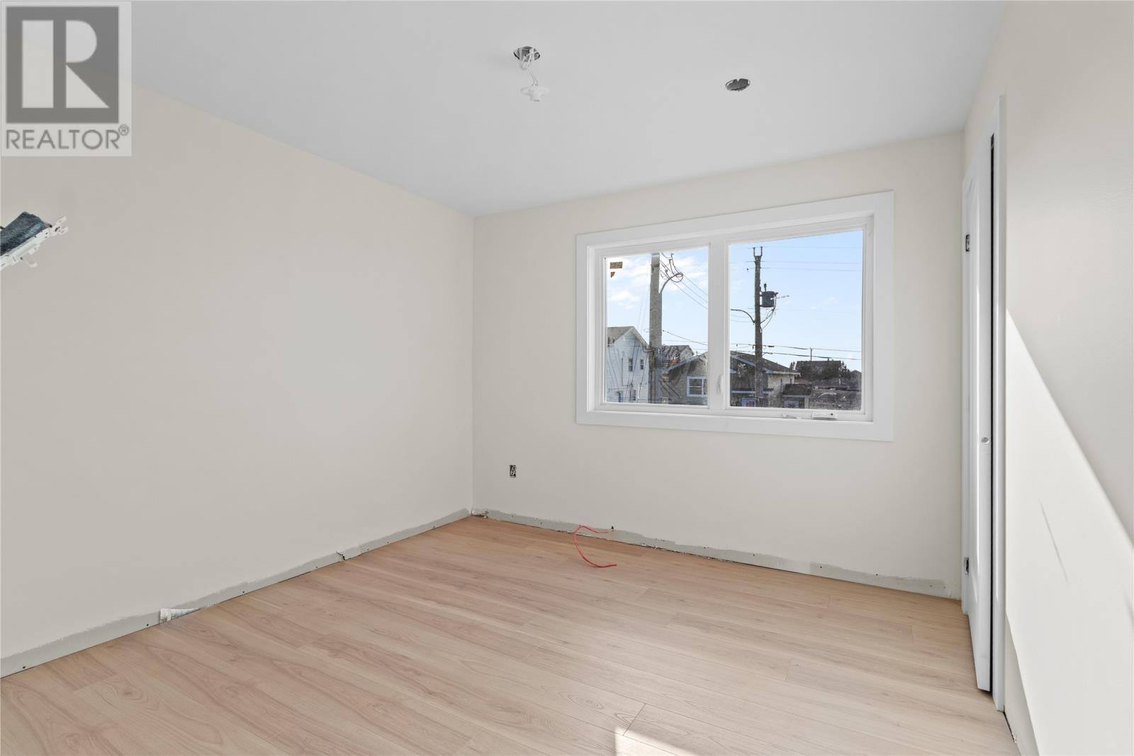 81 Trenton Drive, photo 17 of 27