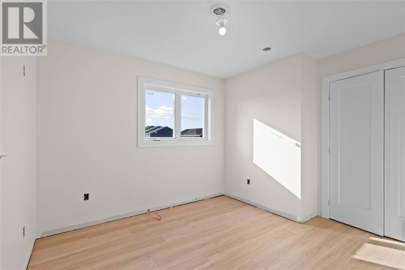 81 Trenton Drive, photo 18 of 27