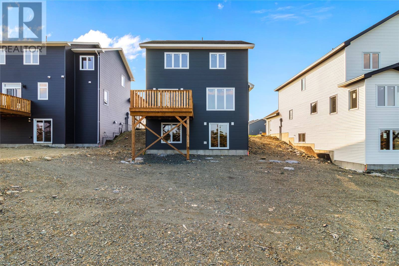 81 Trenton Drive, photo 23 of 27