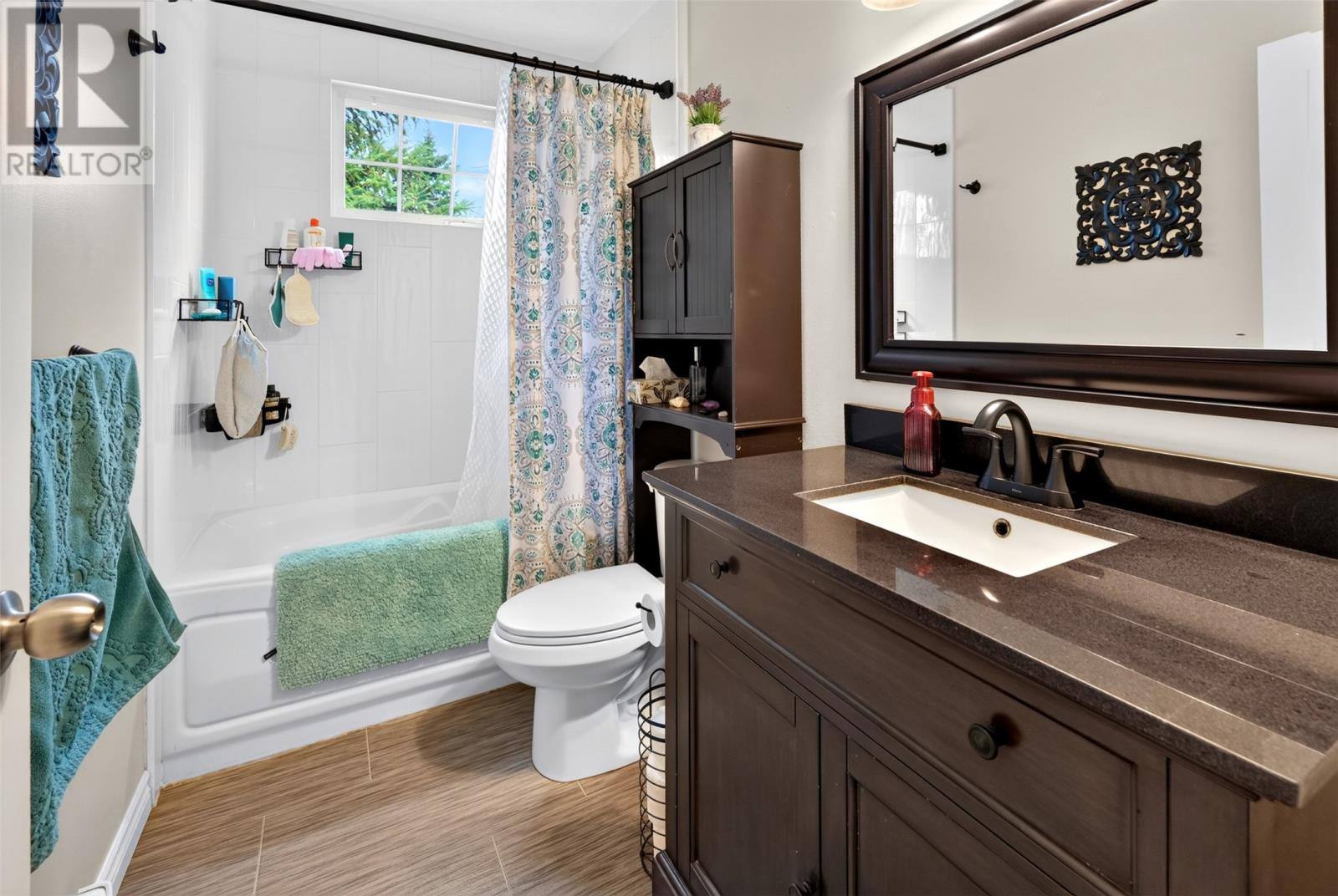 12 Leger Crescent, photo 18 of 30