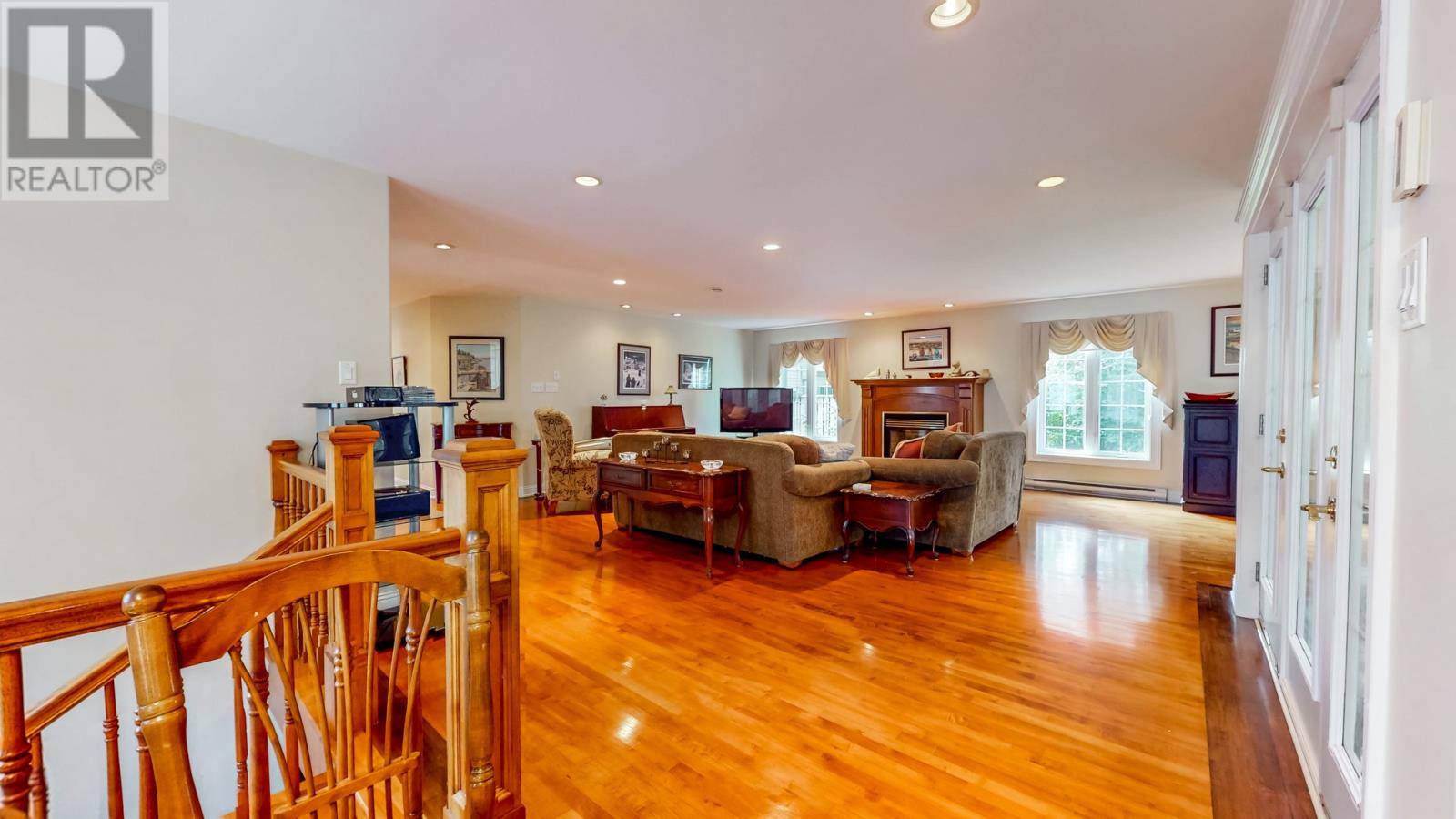 32 London Road, photo 7 of 38
