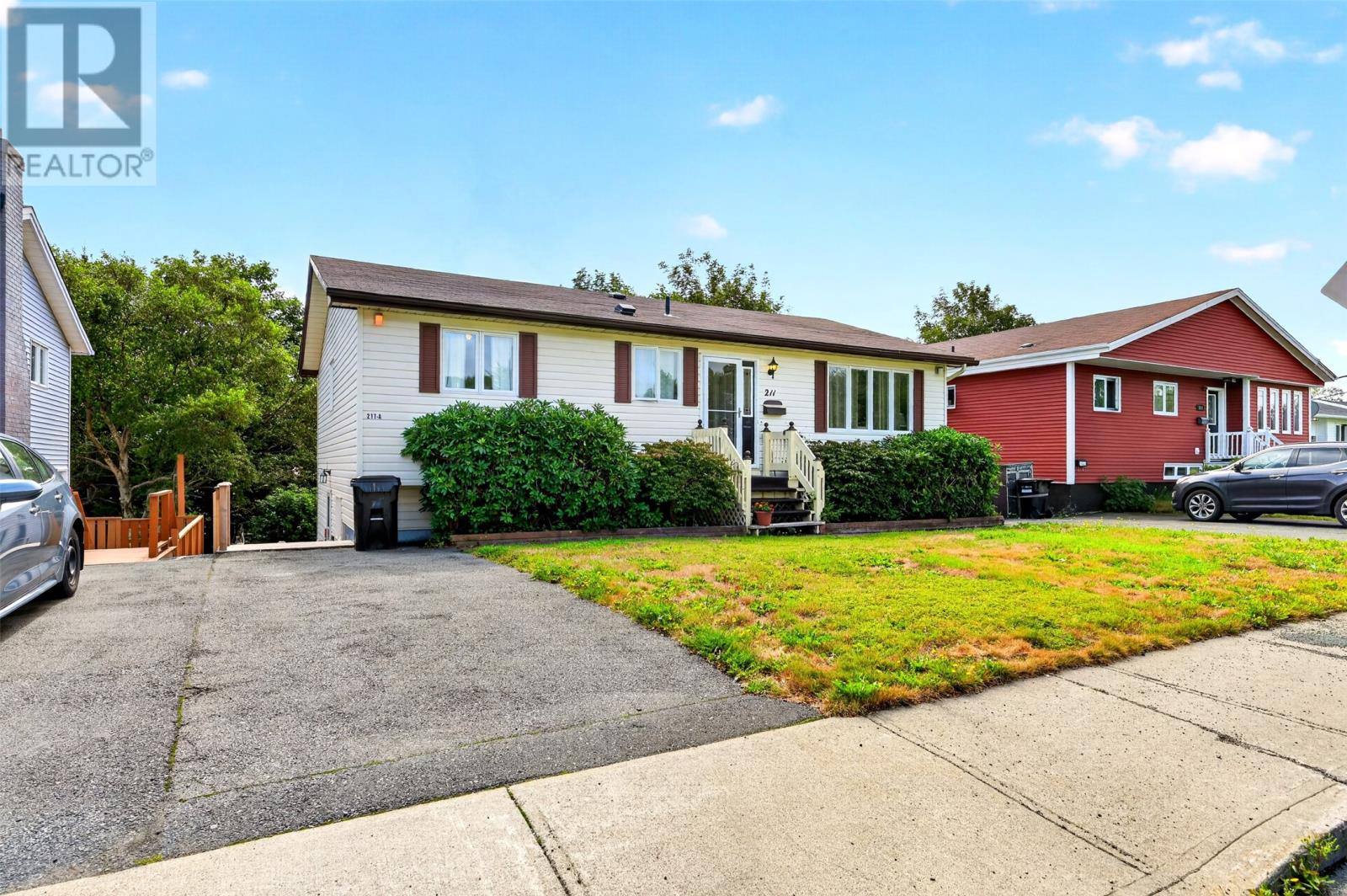 211 Canada Drive, photo 11 of 41