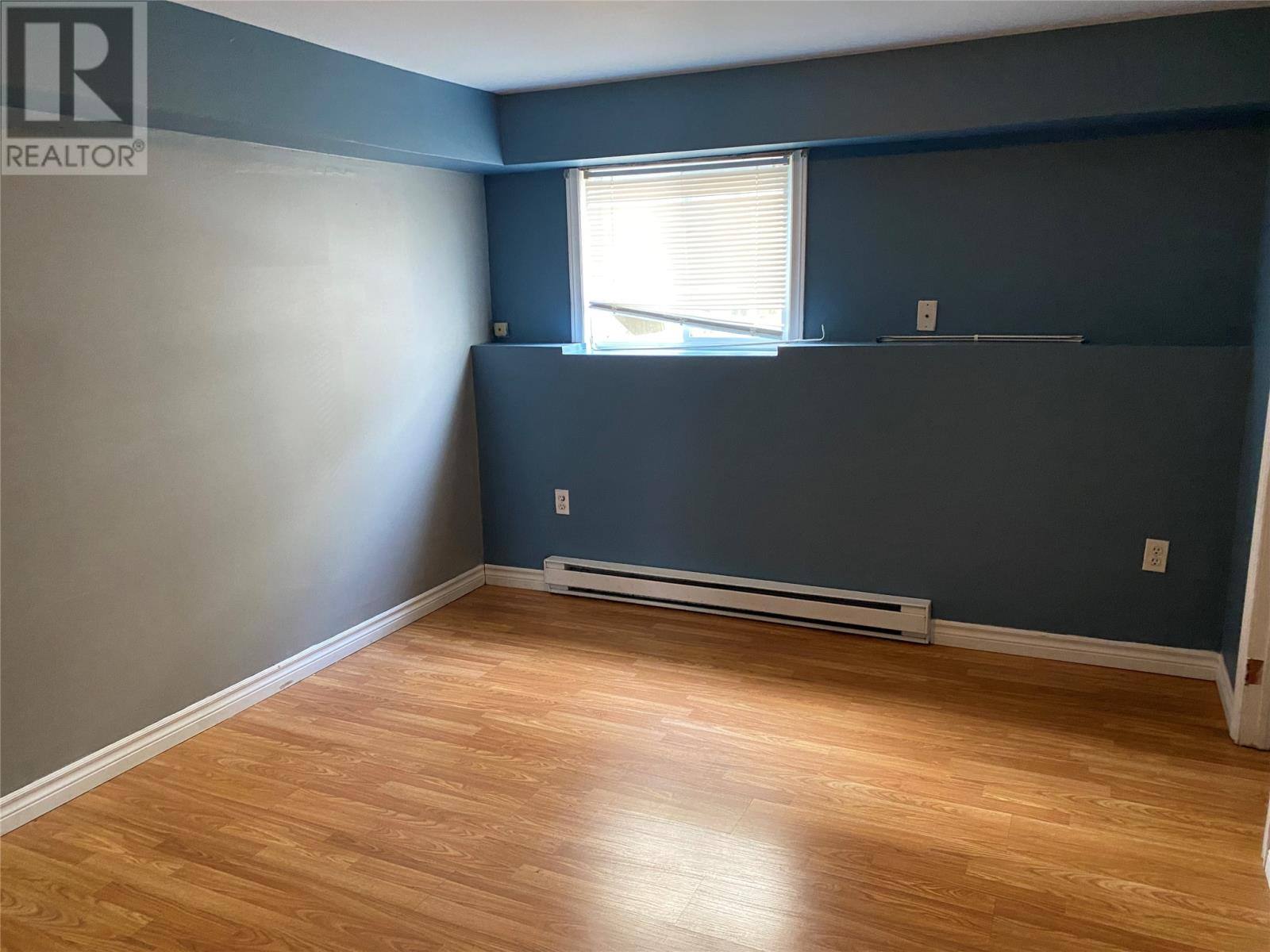 120 Smallwood Drive, photo 15 of 17
