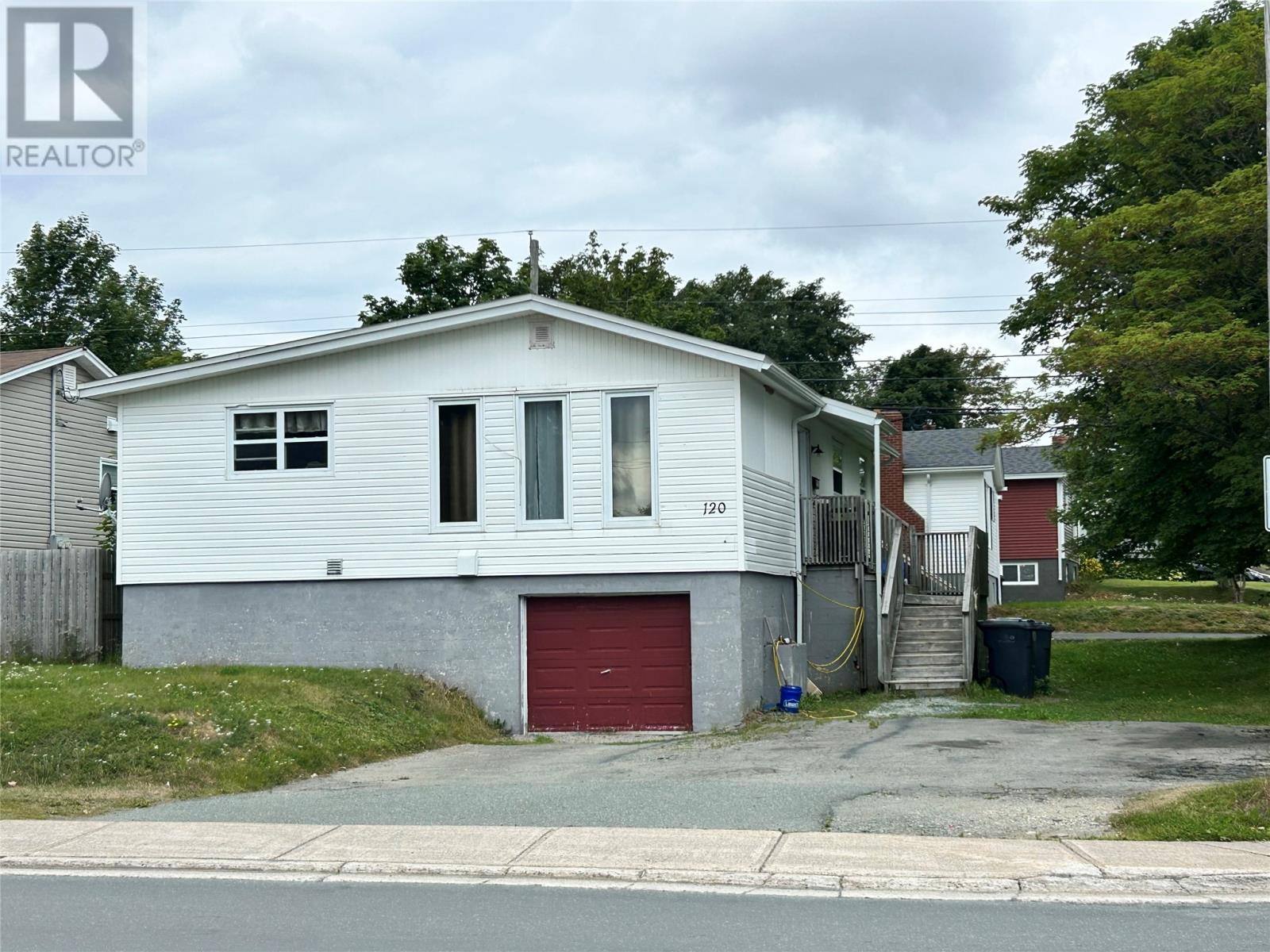 120 Smallwood Drive, photo 2 of 17