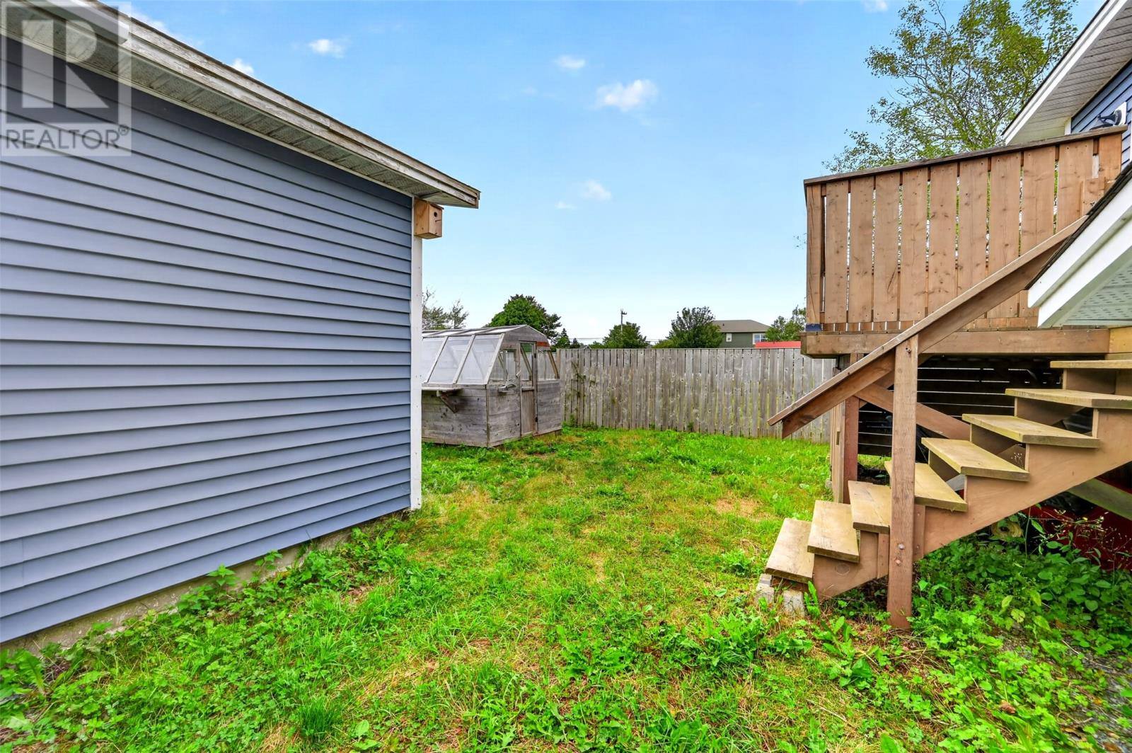 12 Baird Lane, photo 14 of 40