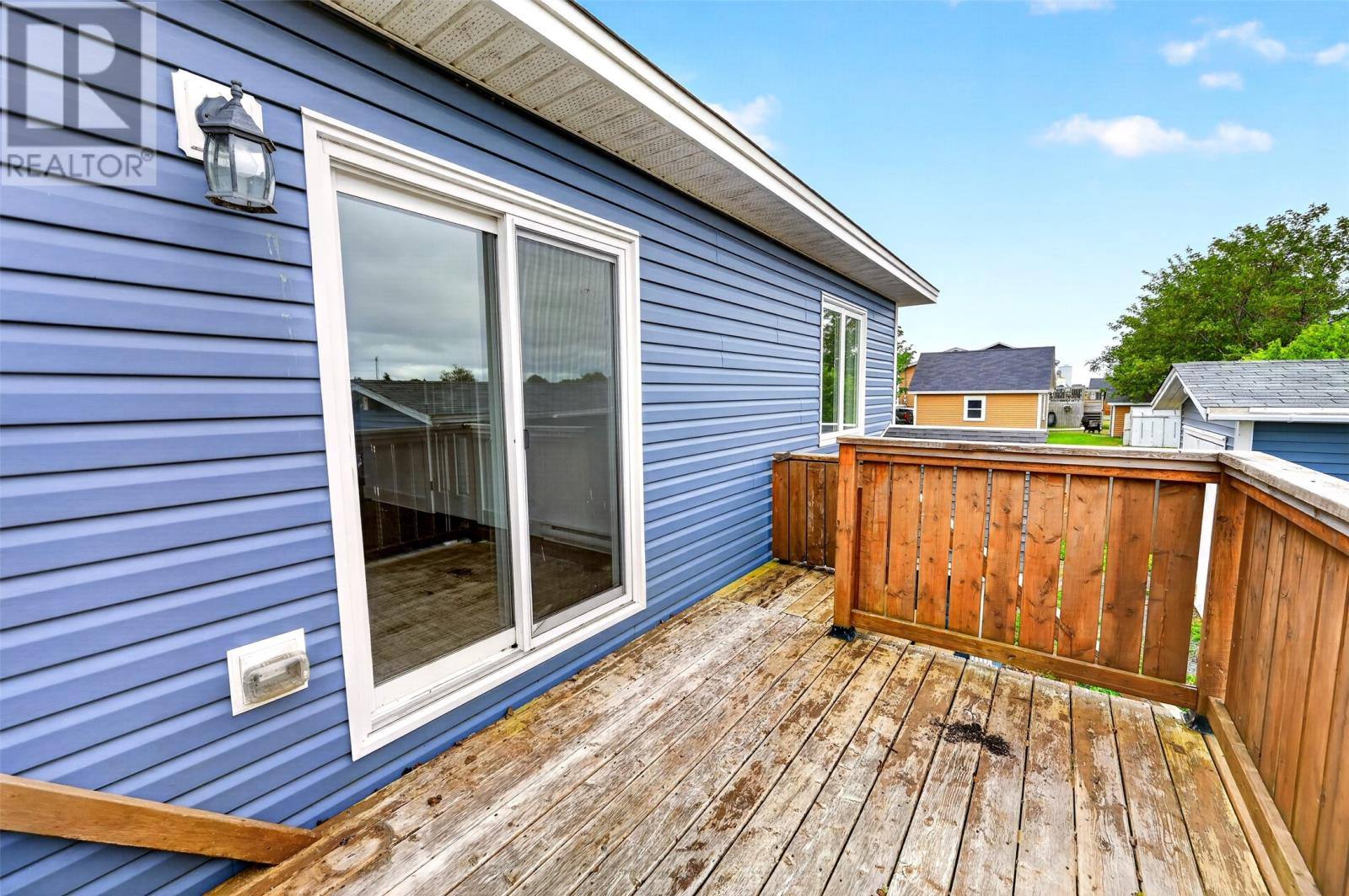 12 Baird Lane, photo 16 of 40