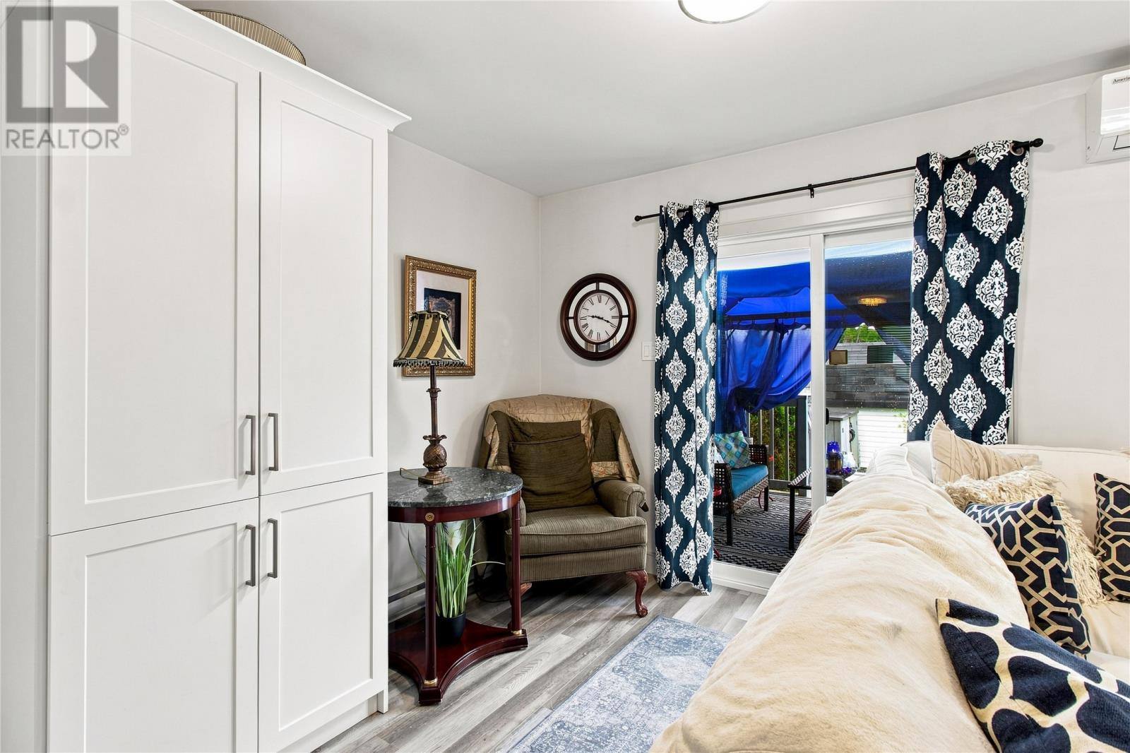 55 Henry Larsen Street, photo 13 of 36