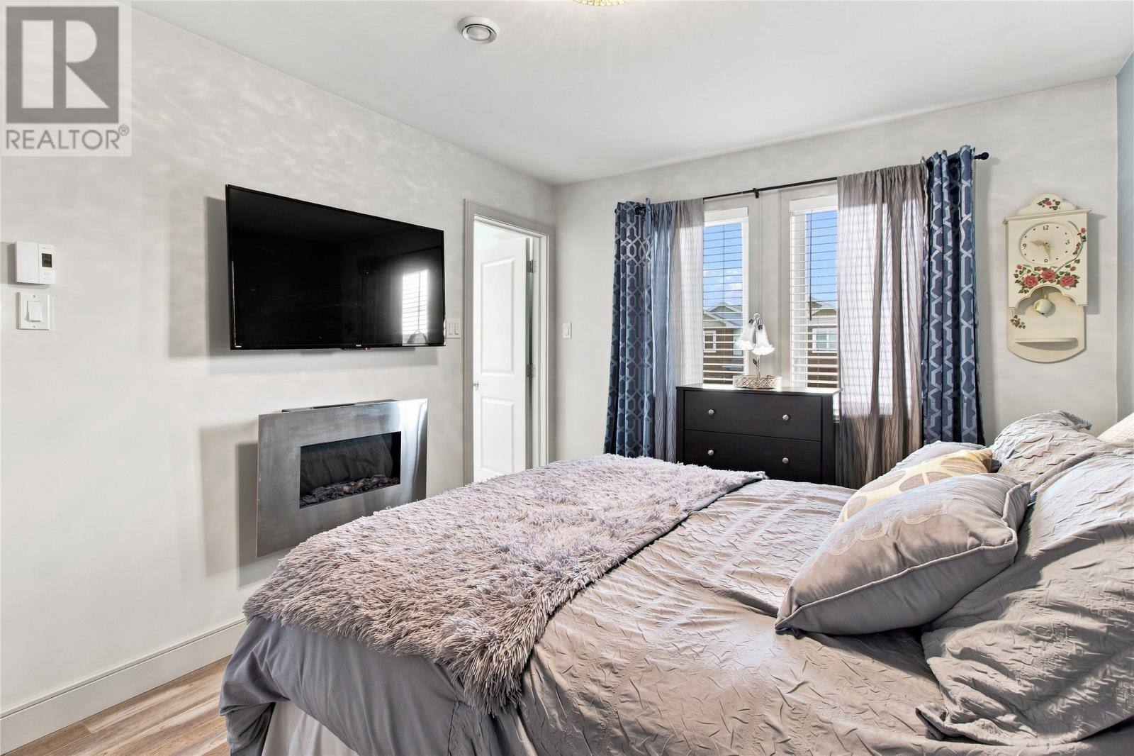 55 Henry Larsen Street, photo 18 of 36