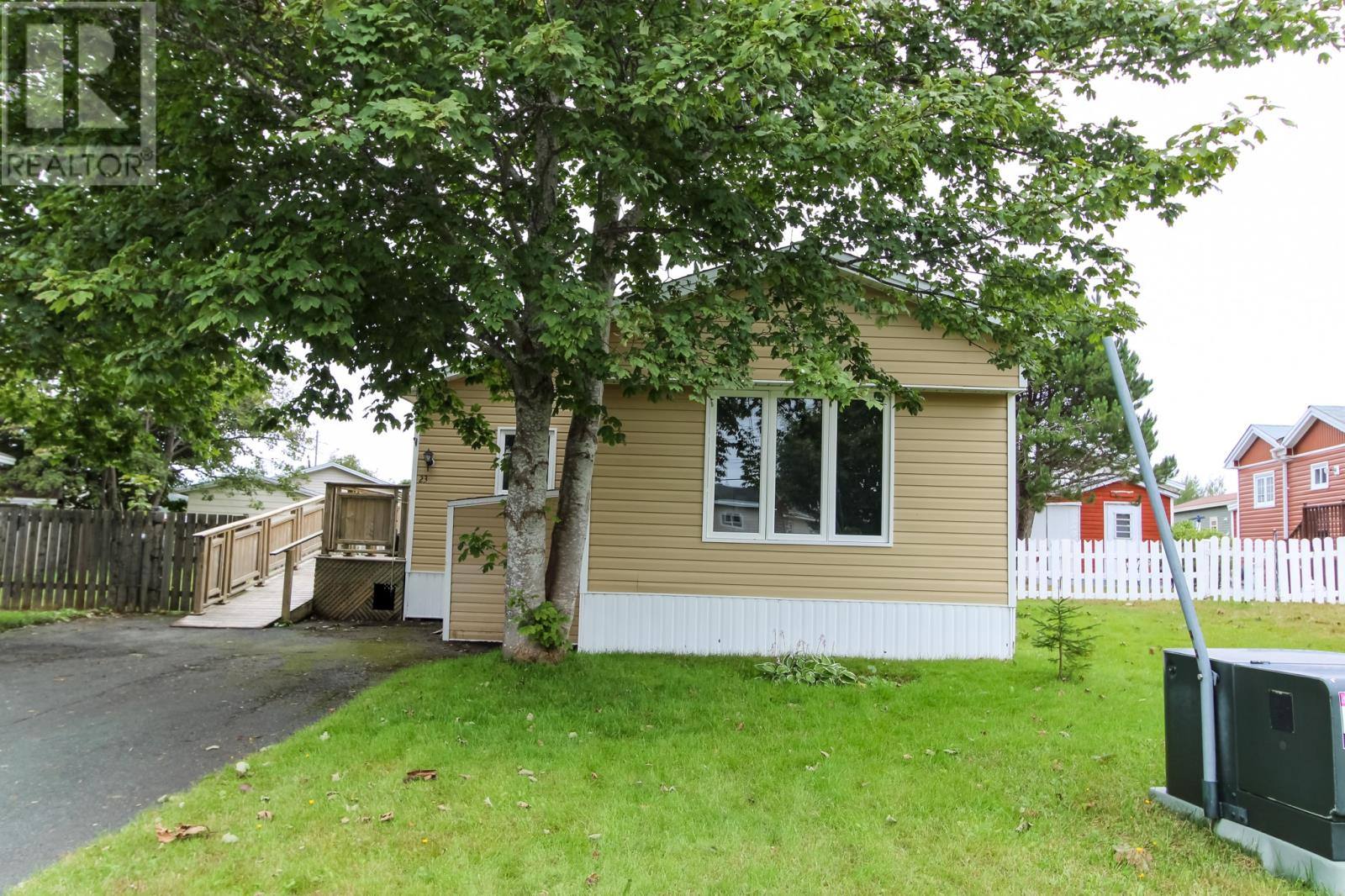 23 Evergreen Drive, photo 24 of 26