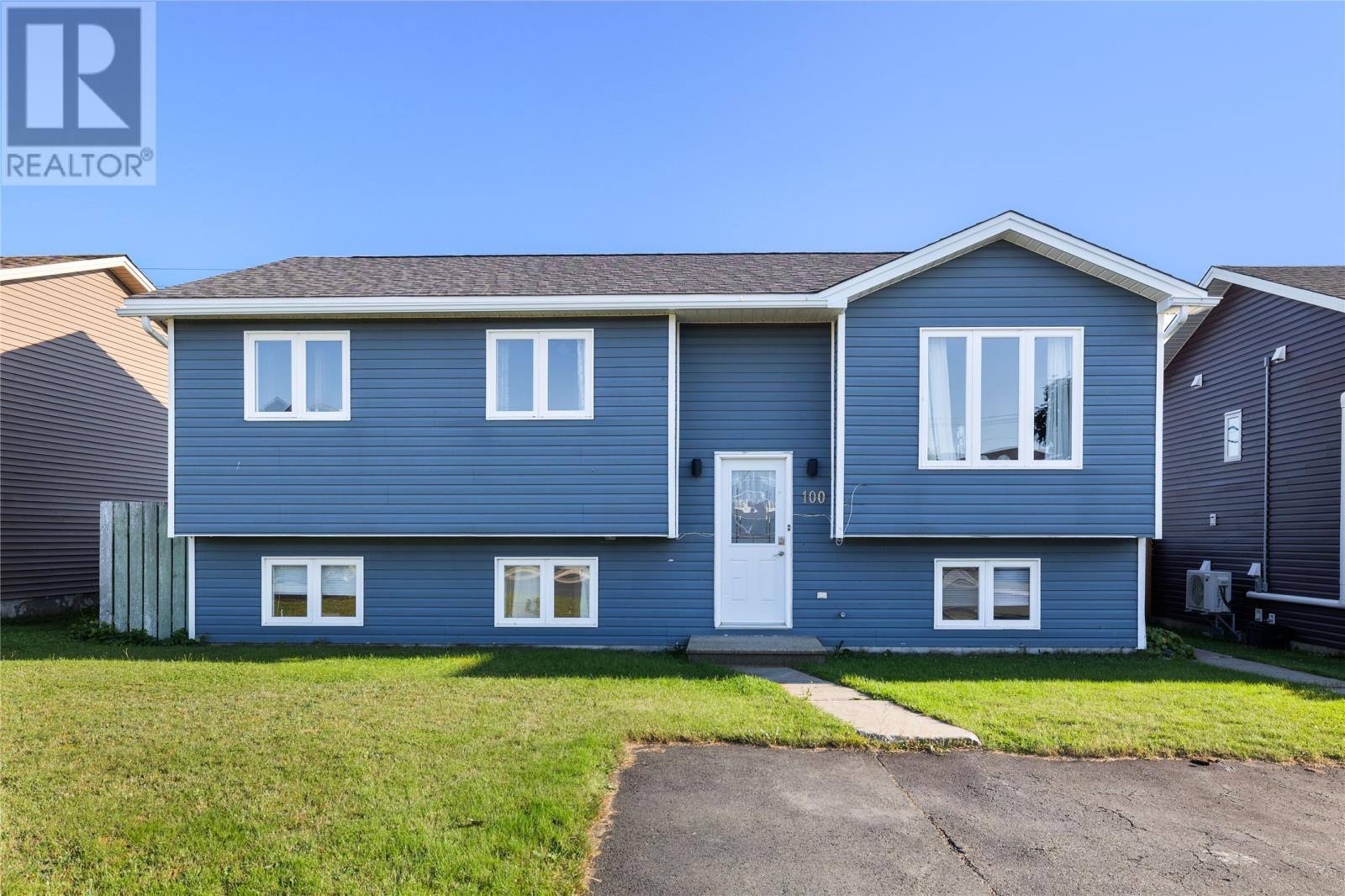 100 Canterbury Drive, photo 1 of 35