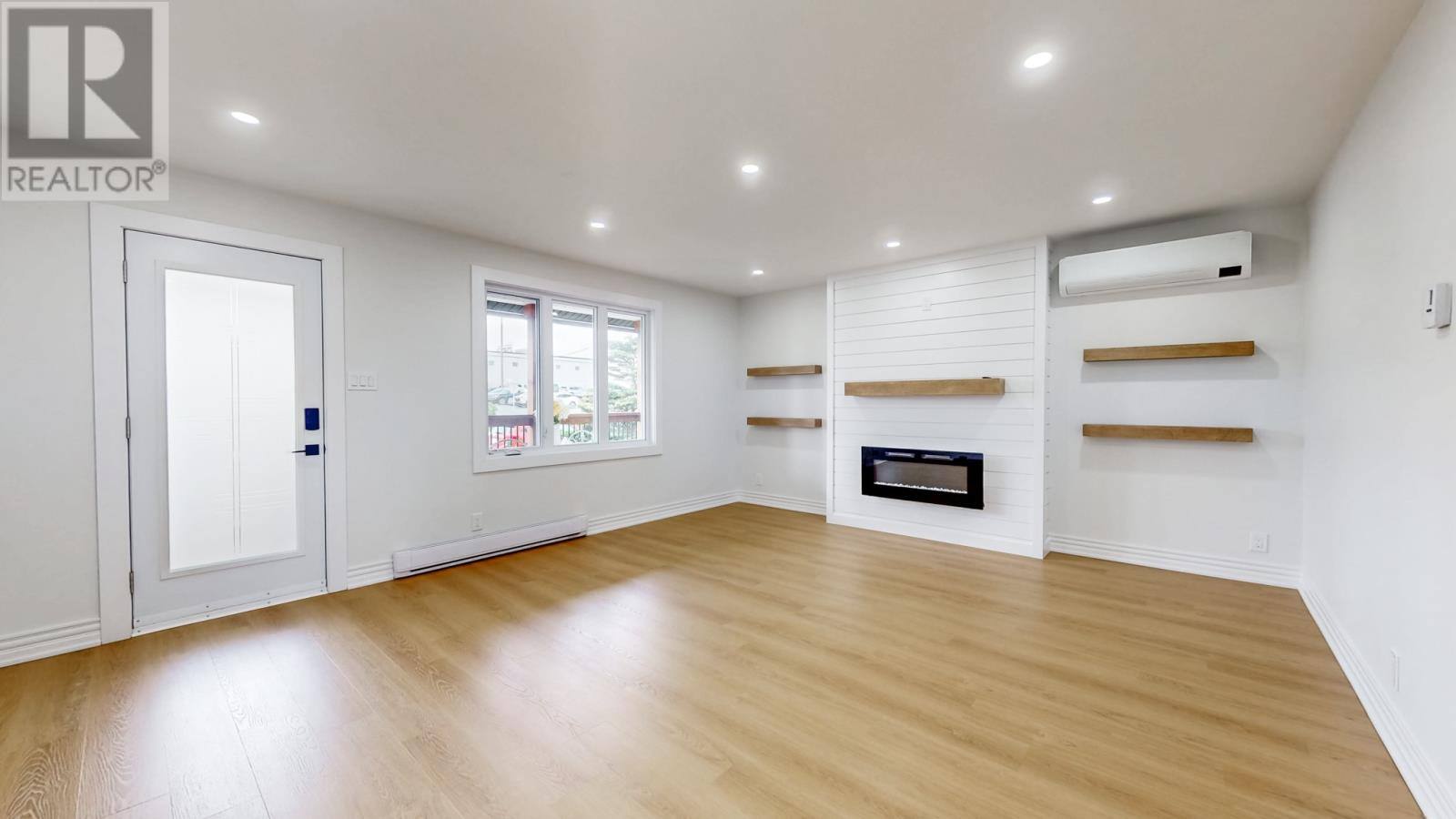 38 Blackler Avenue, photo 9 of 46