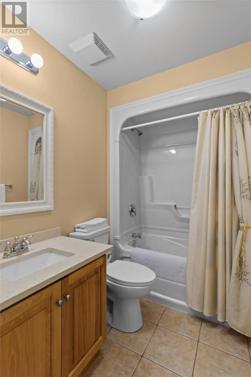 42 Cherokee Drive, photo 11 of 27