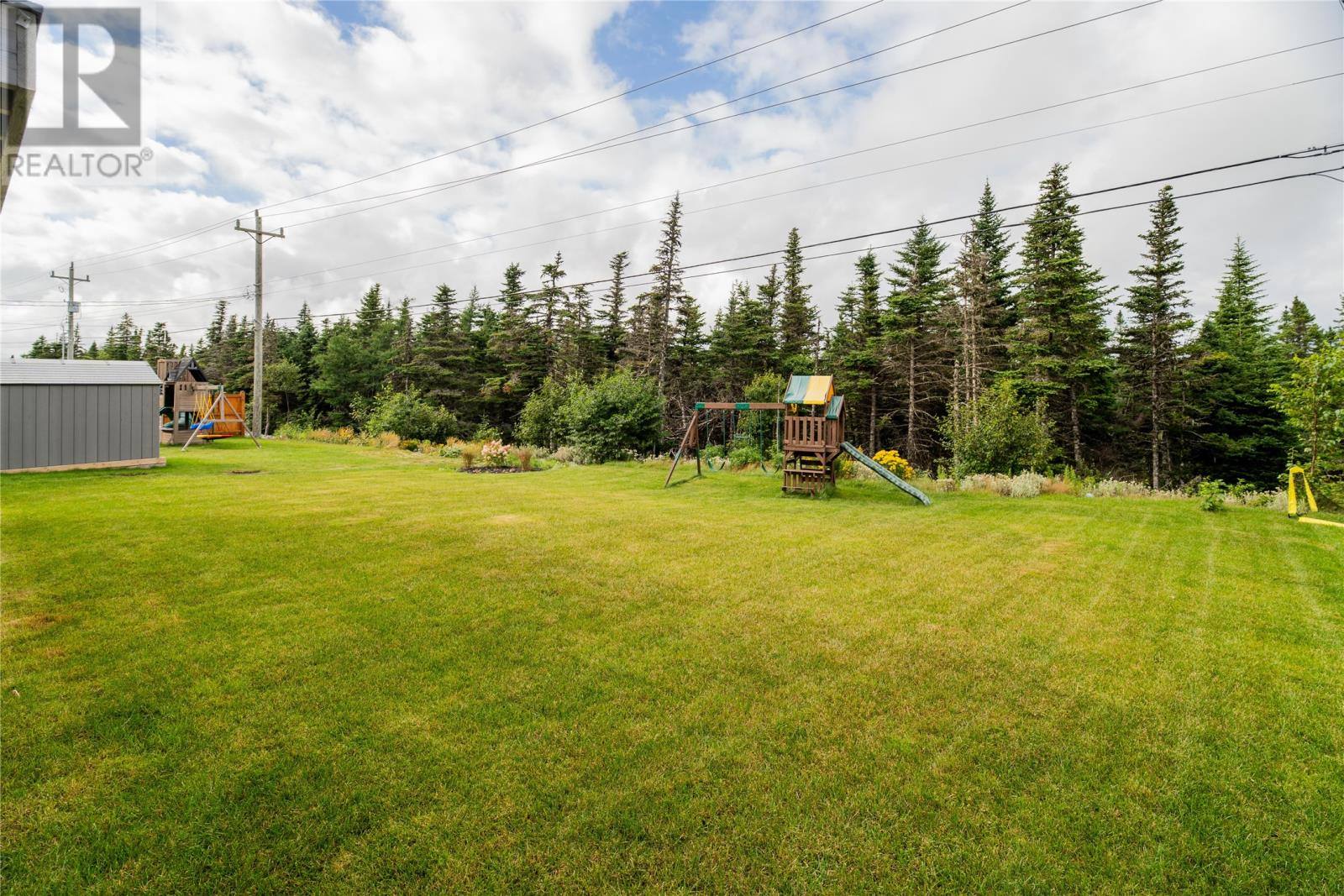 54 Pepperwood Drive, photo 39 of 45