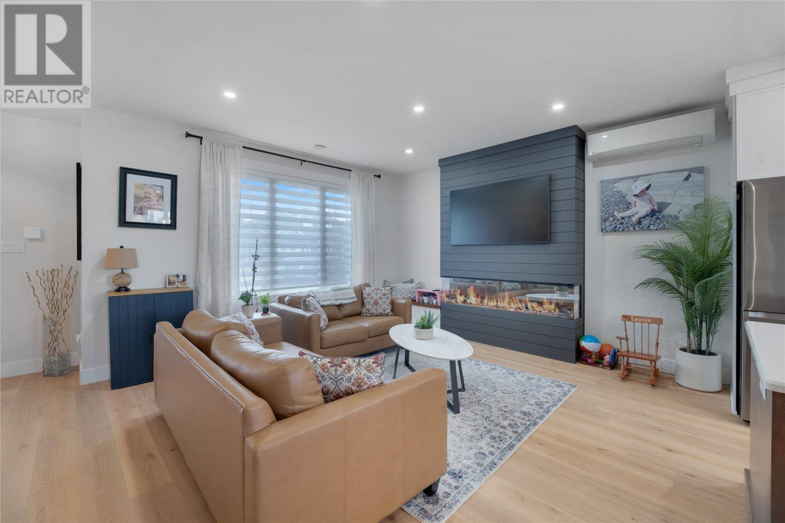 54 Pepperwood Drive, photo 6 of 45