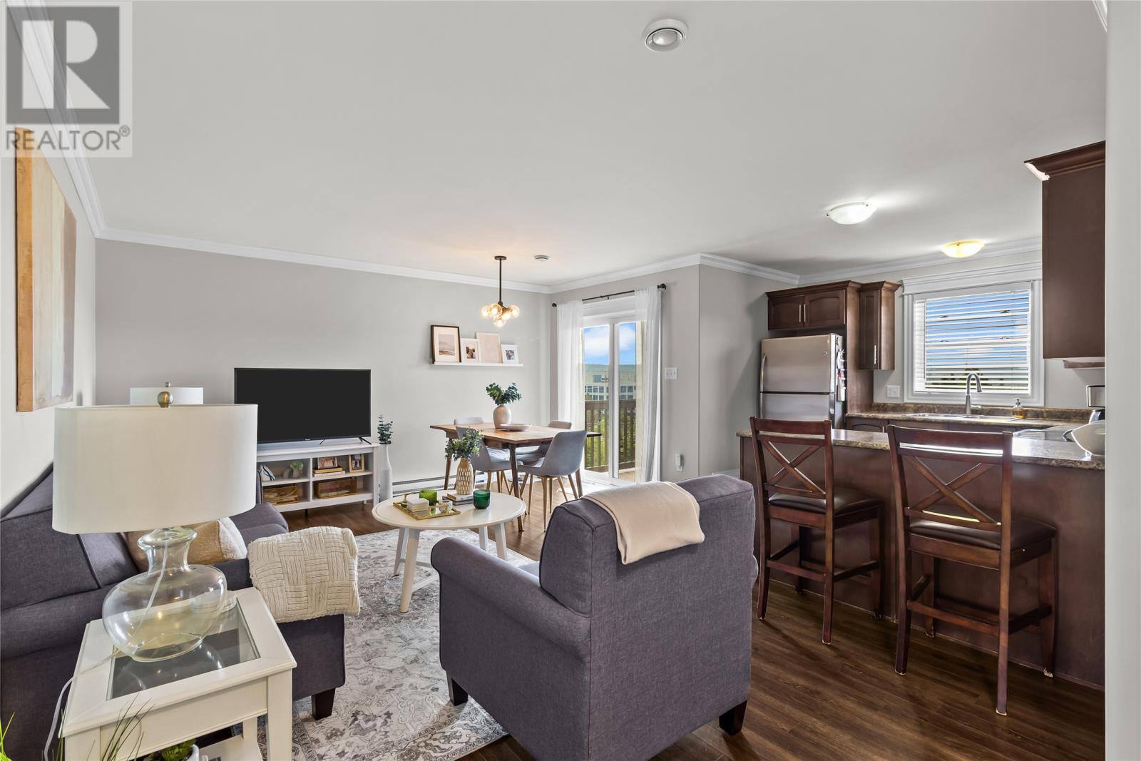 10 Westview Avenue Unit#3, photo 4 of 22